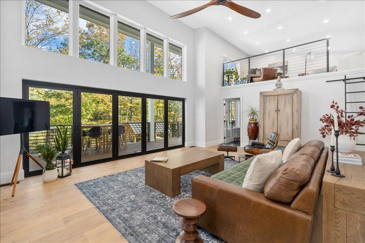 Homes for sale in Goffstown, NH | 47 East Union St, Goffstown, NH 03045 | MLS# 5064584