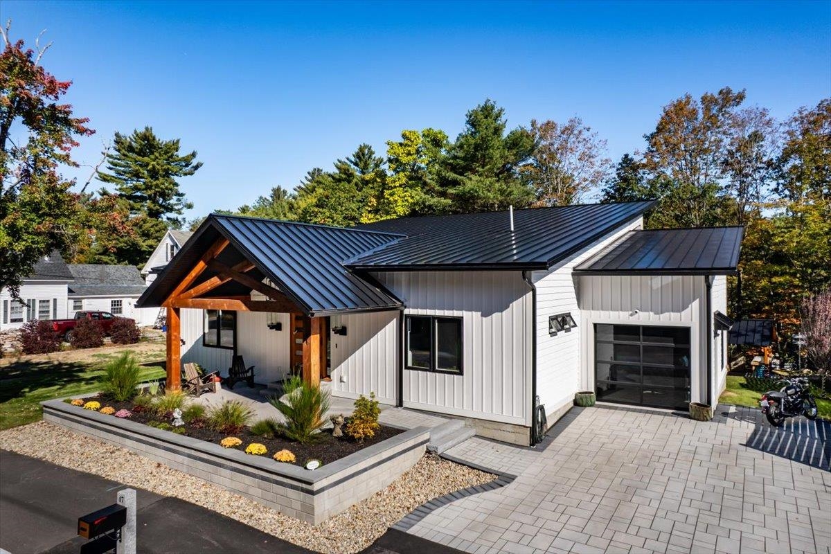 47 East Union St, Goffstown, NH 03045