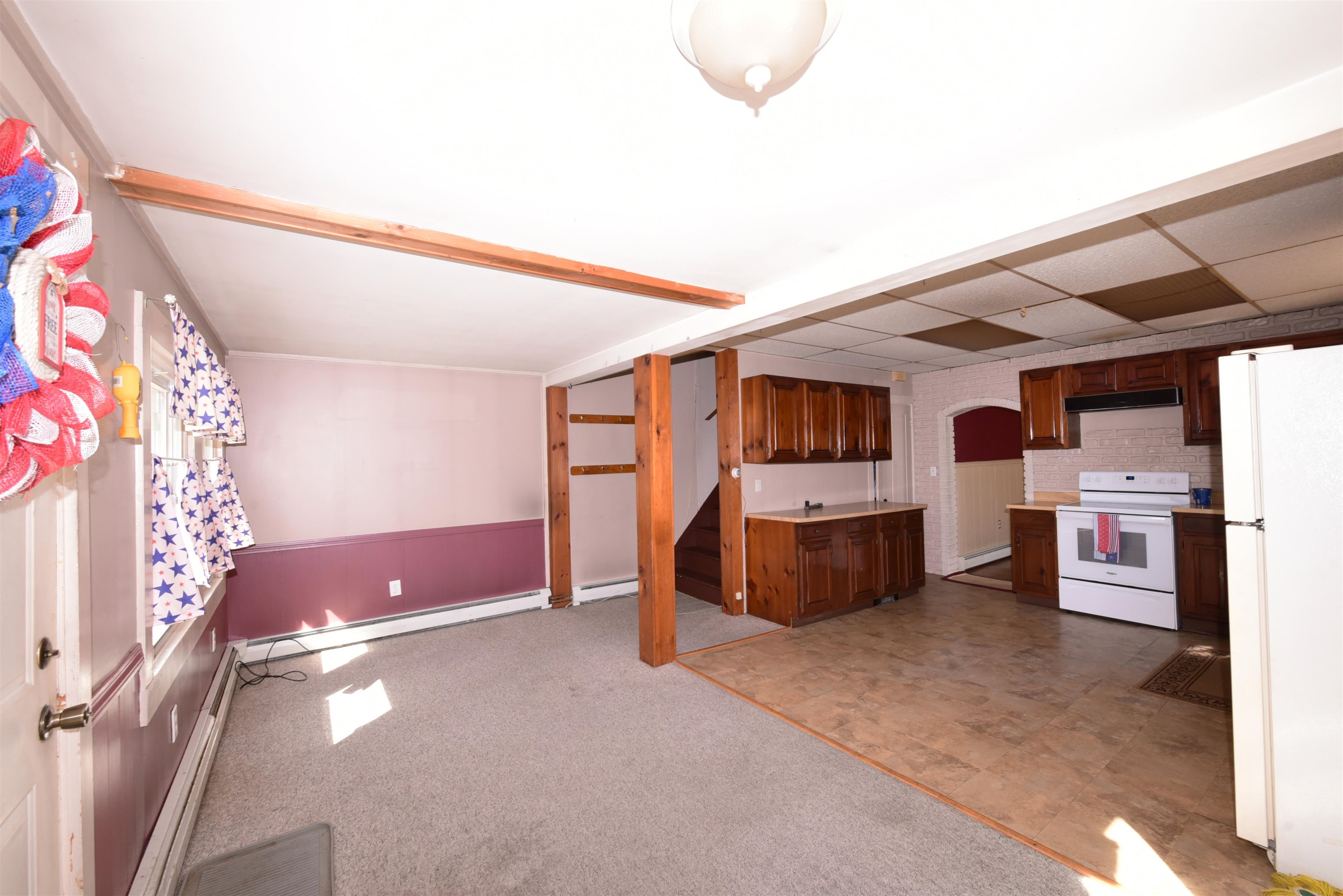 301 Redstone St, Conway, NH 03860