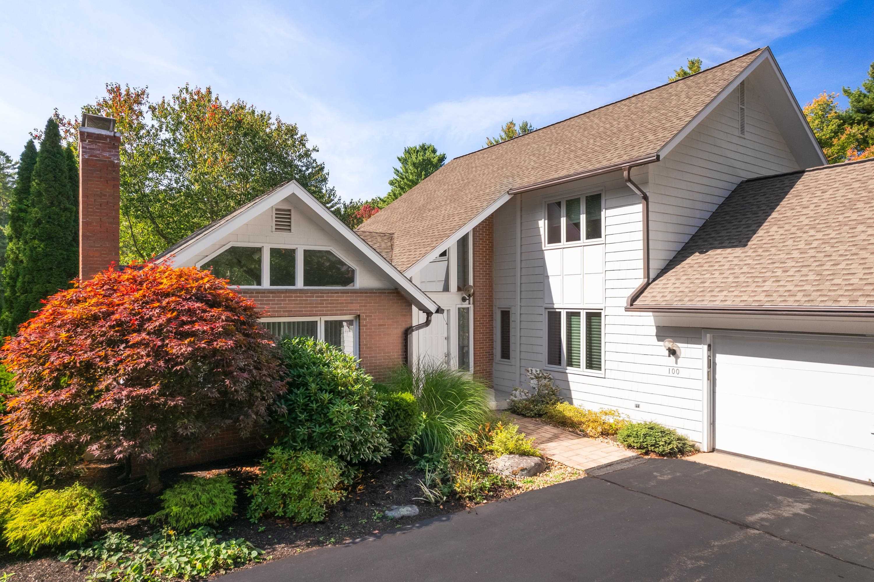 100 Drinkwater Rd, Hampton Falls, NH 03844