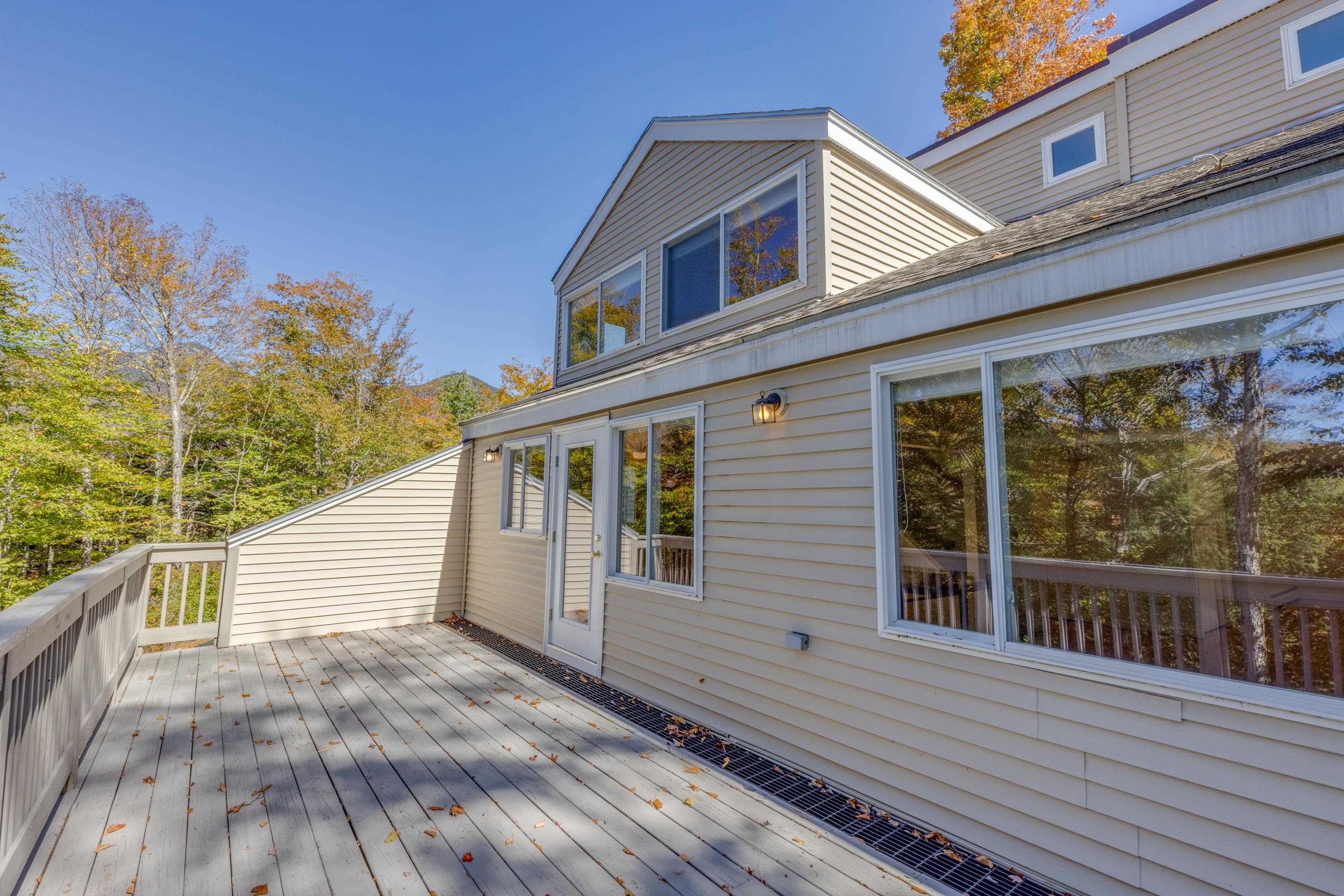 73 Beechnut Dr, Lincoln, NH 03251
