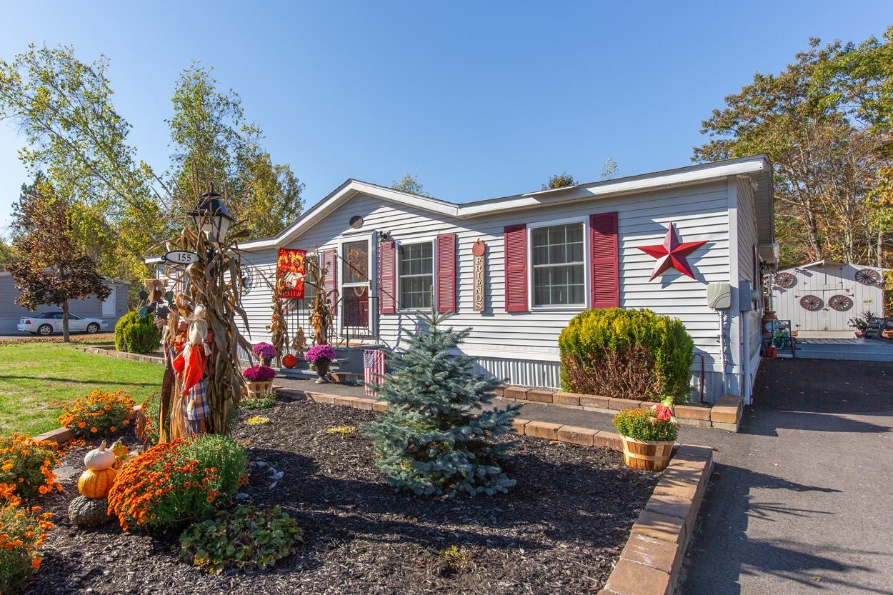 155 Pamela Dr, Hopkinton, NH 03229