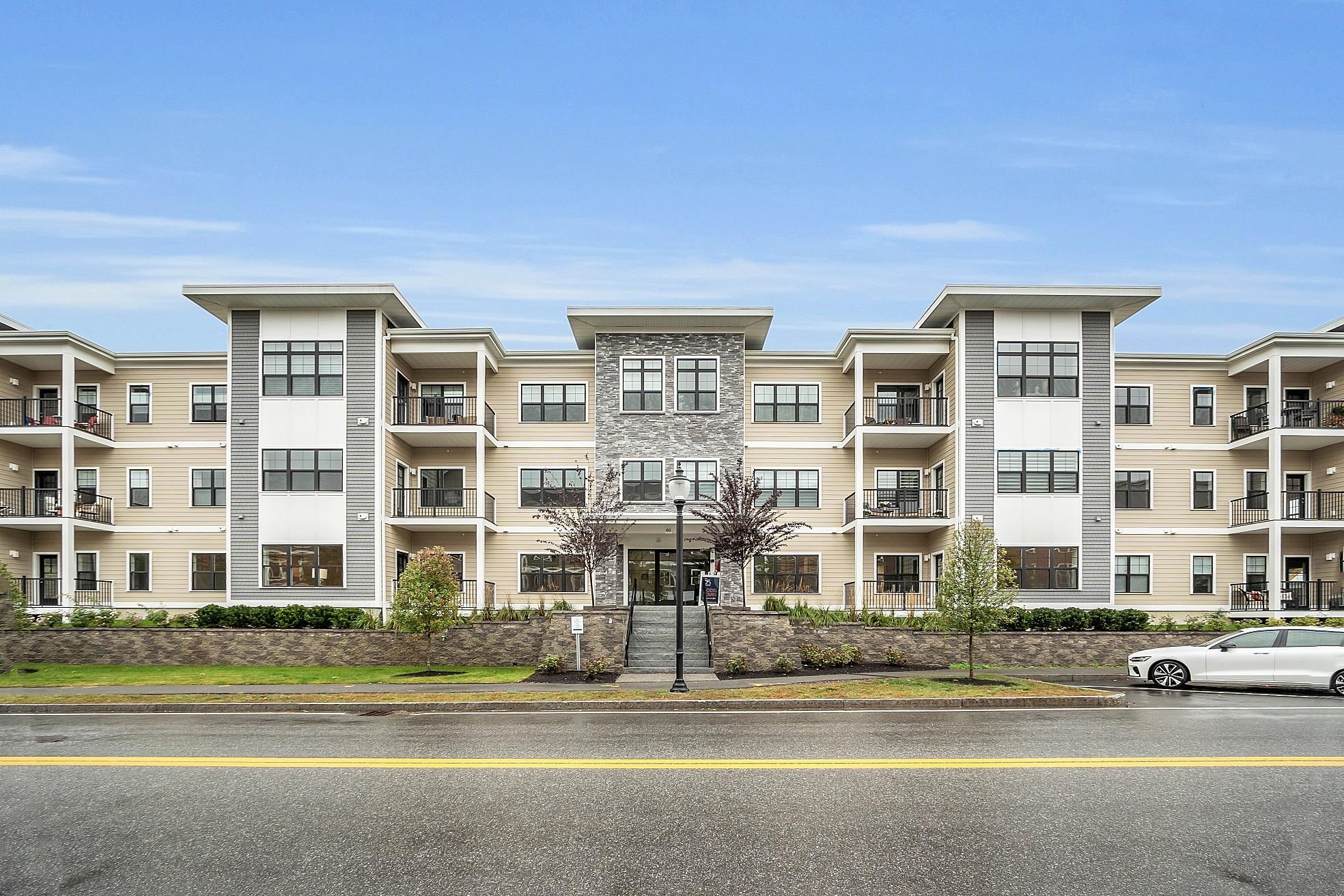 55 Pointe Pl, Dover, NH 03820