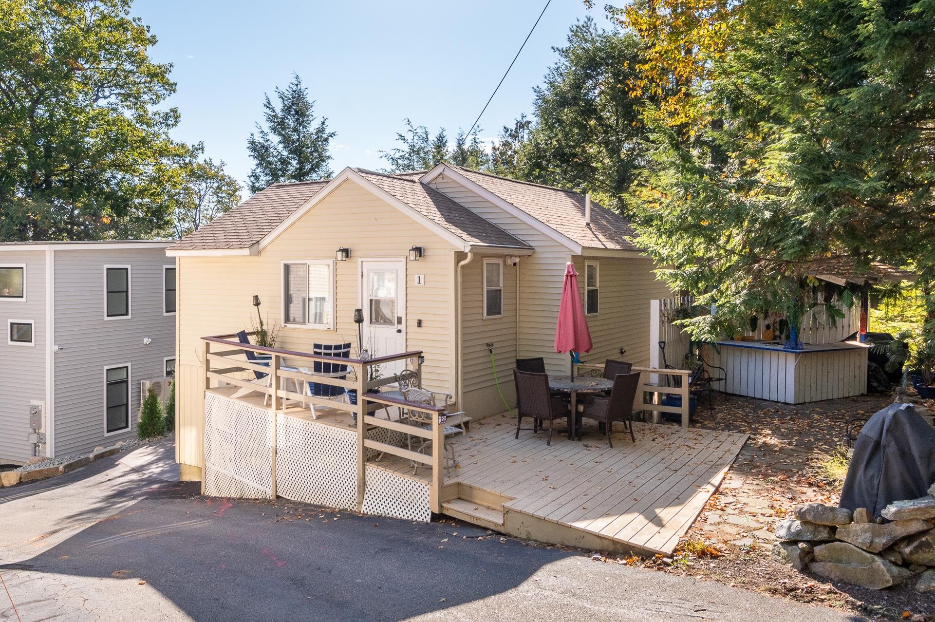 109 Dockham Shore Road — photo 3