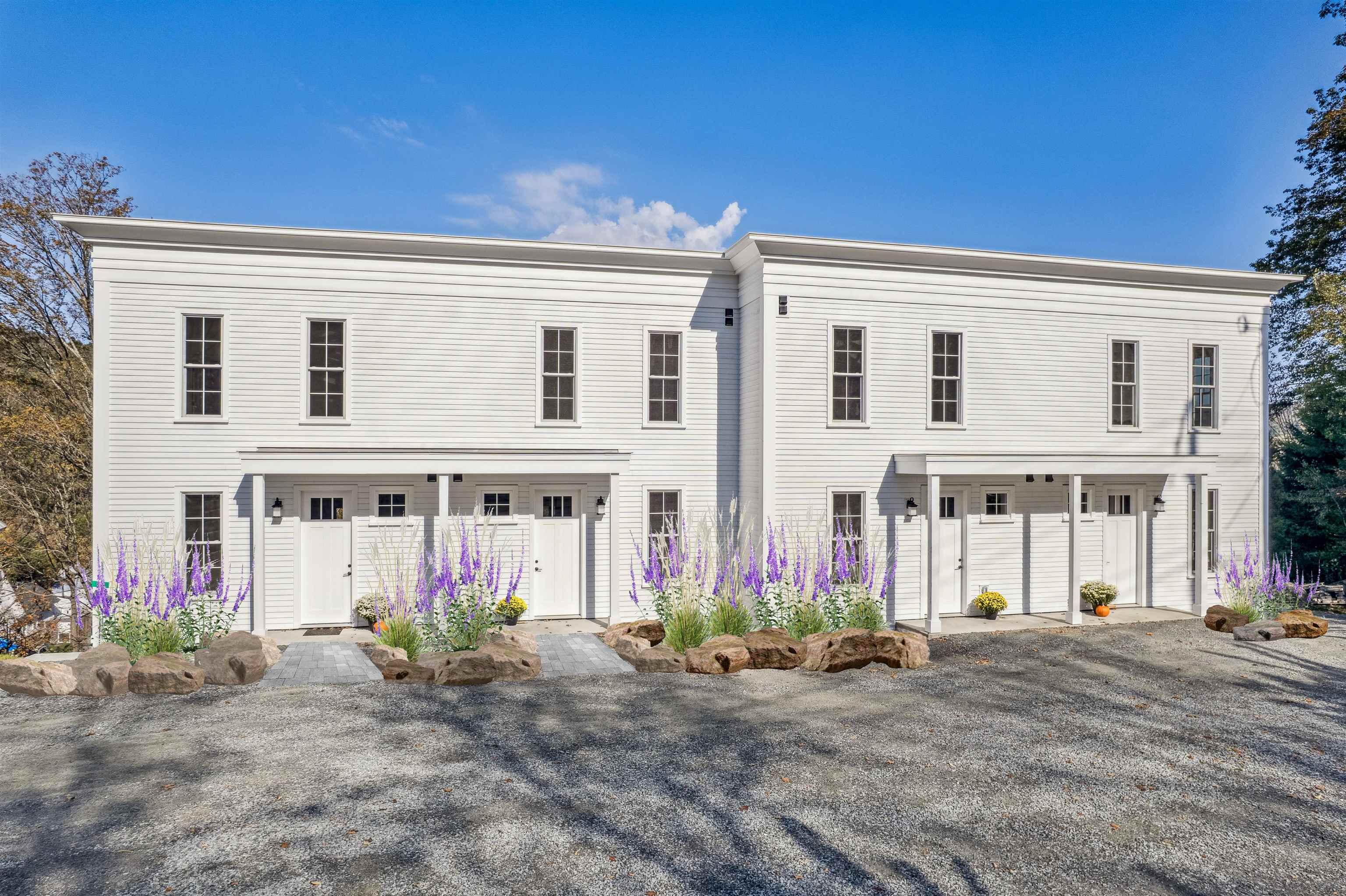 Virtually Staged Landscape 24474133