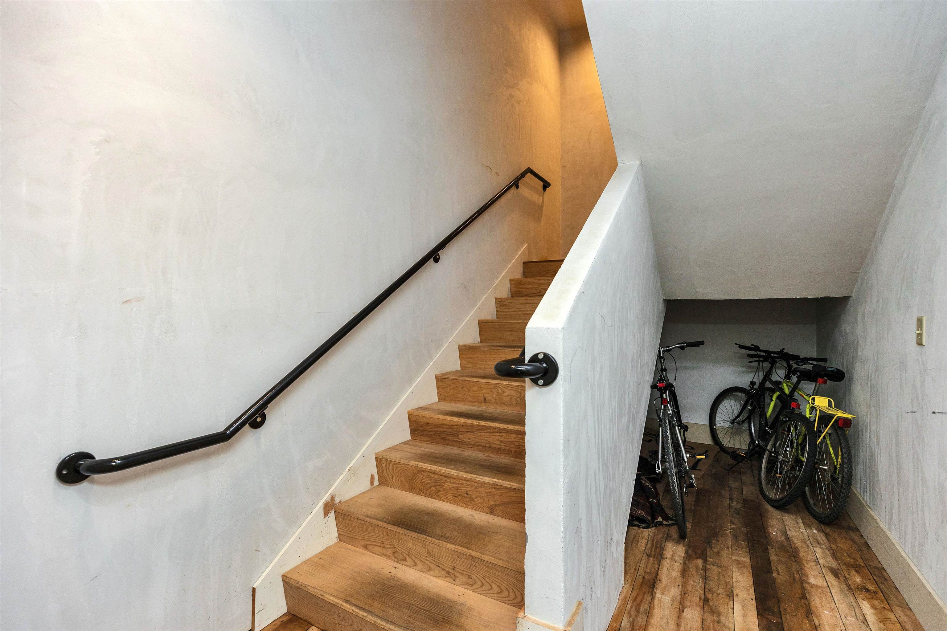 374 Union St, Peterborough, NH 03458