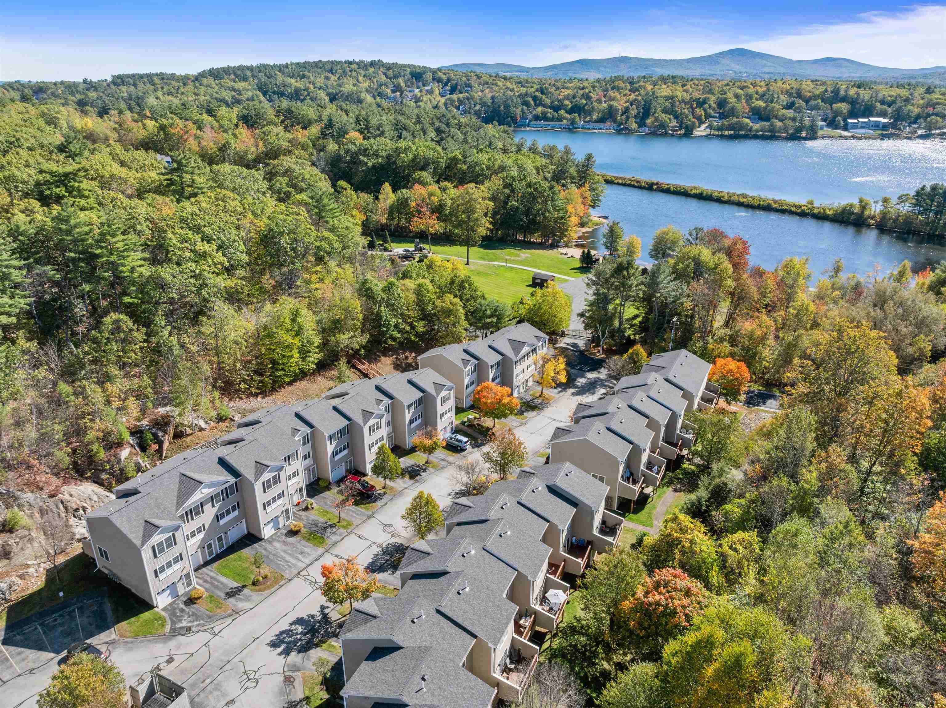 19 Dillon Way — photo 2