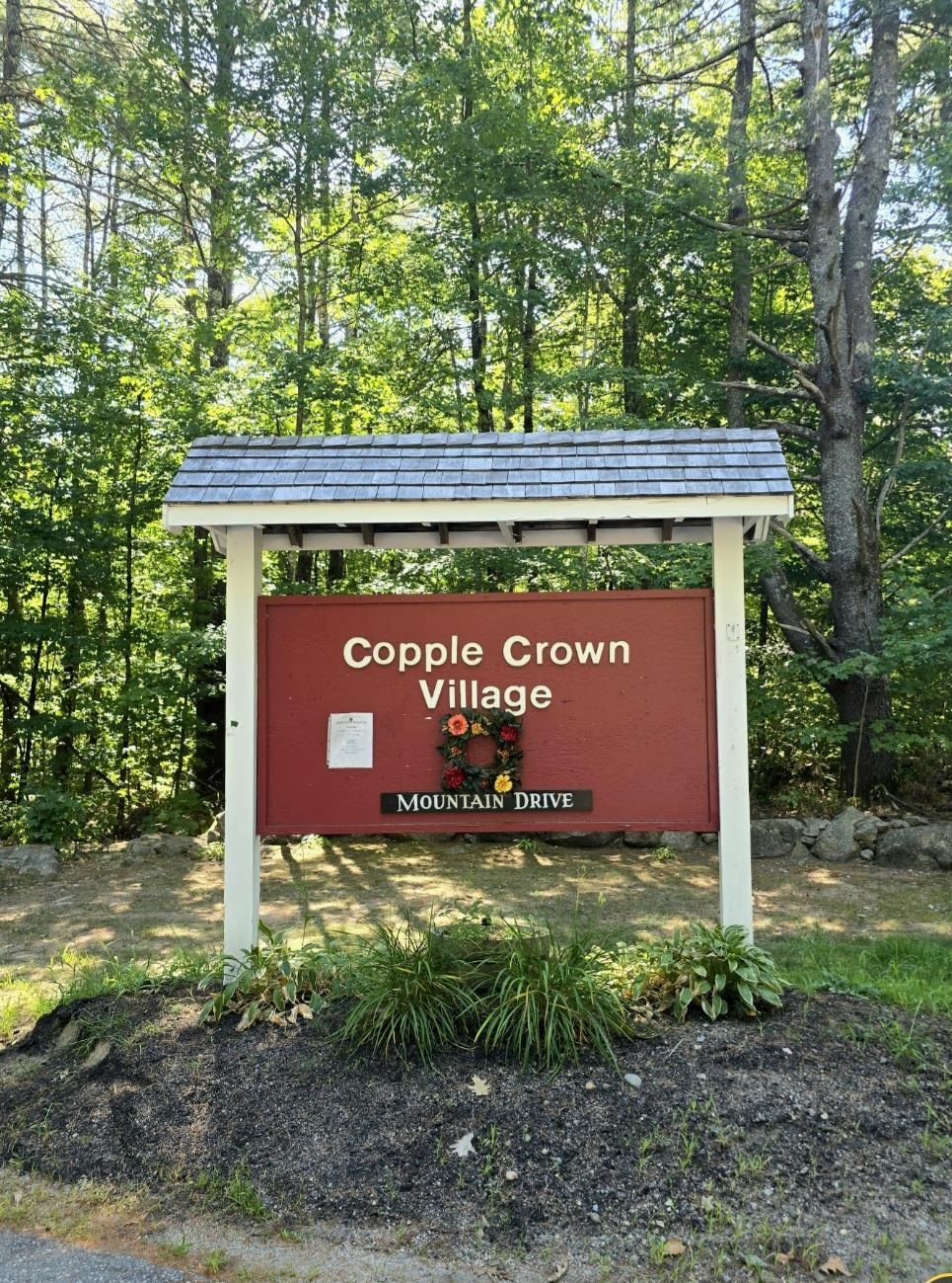 000 Garmish Dr, New Durham, NH 03855