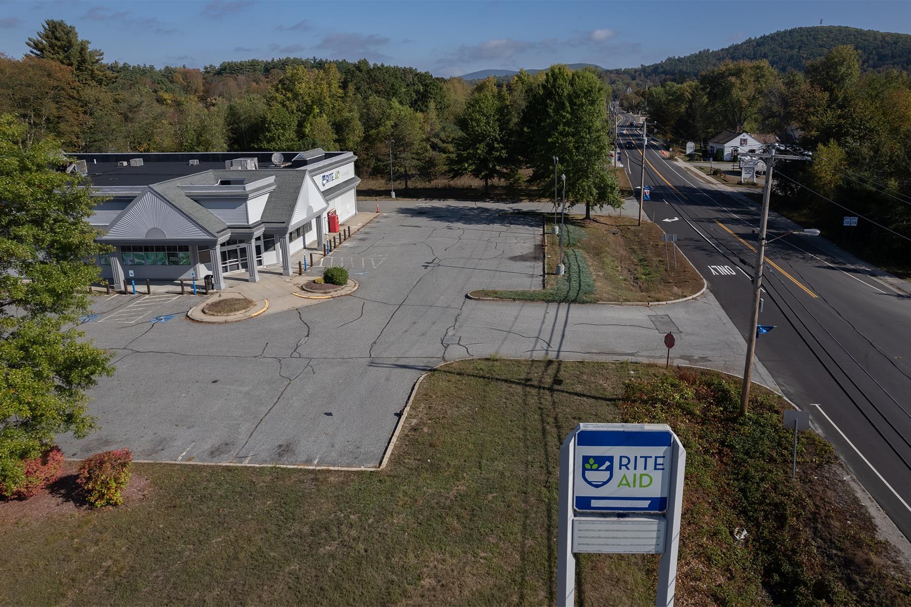 10 Main St, Winchester, NH 03222