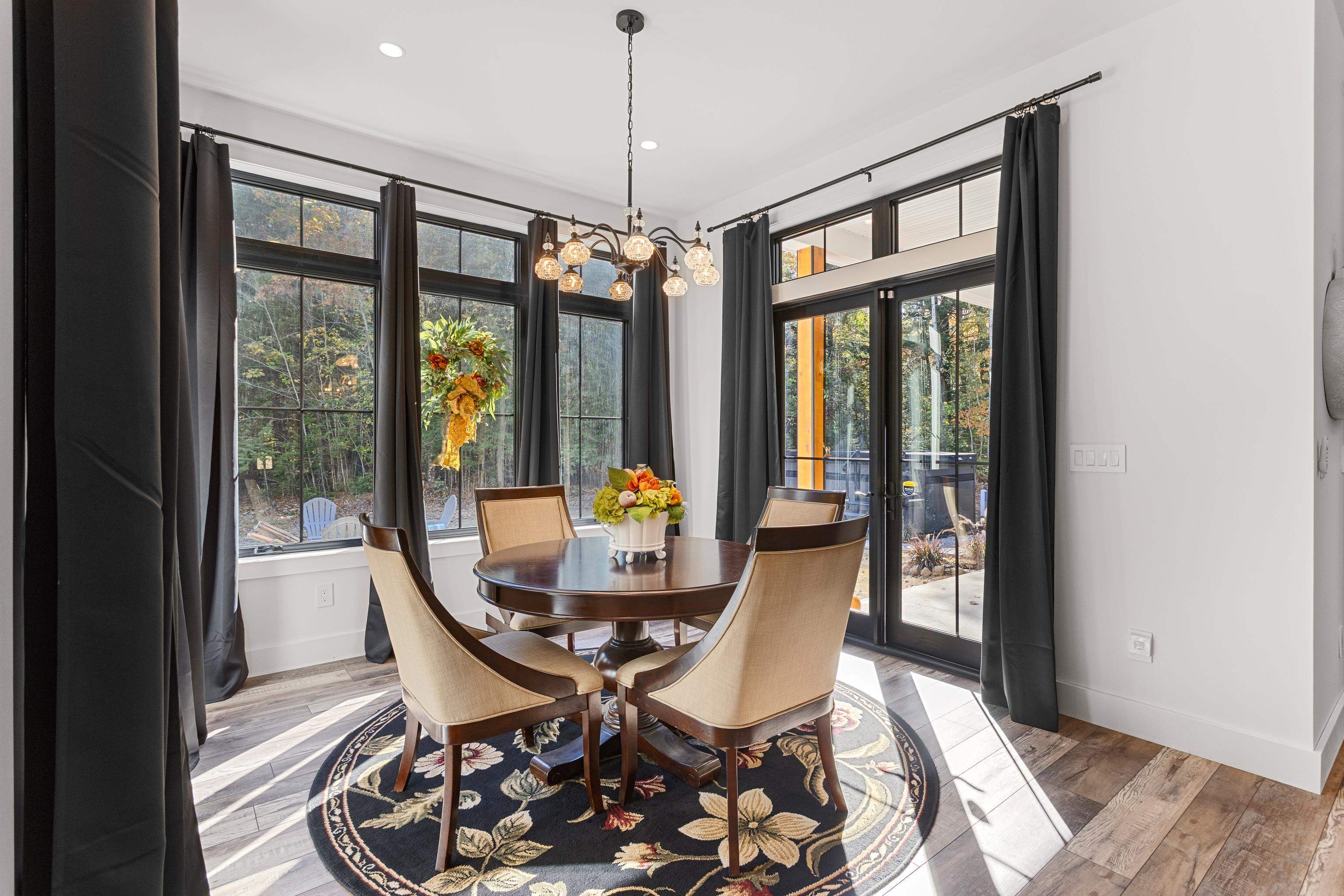 123 Oxbow Ln, Conway, NH 03818