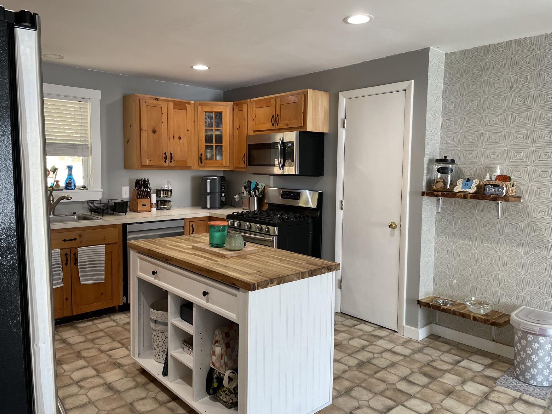 39 Bullseye Curve Rd, Wentworth, NH 03282