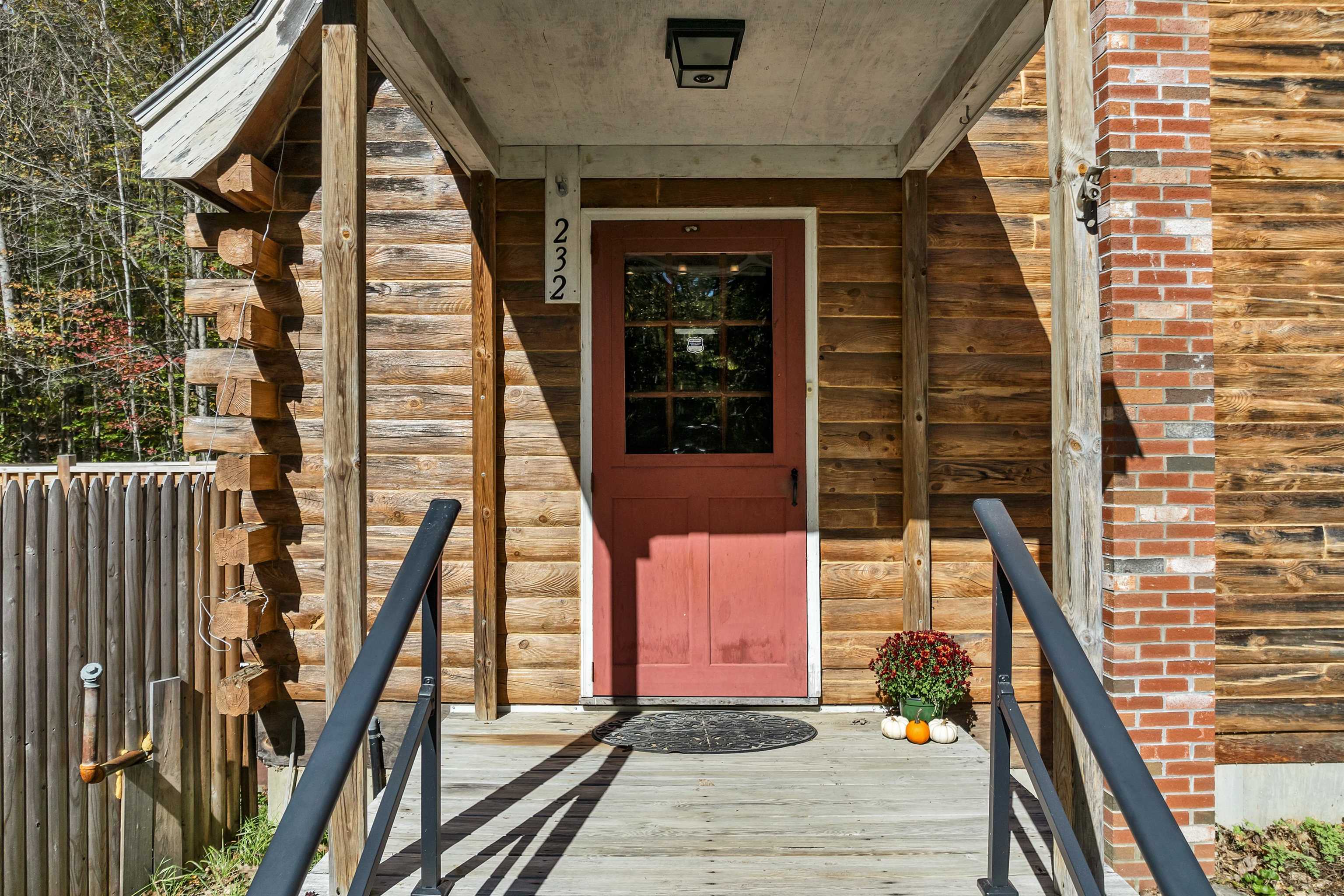 232 Kilton Pond Rd, Grafton, NH 03240