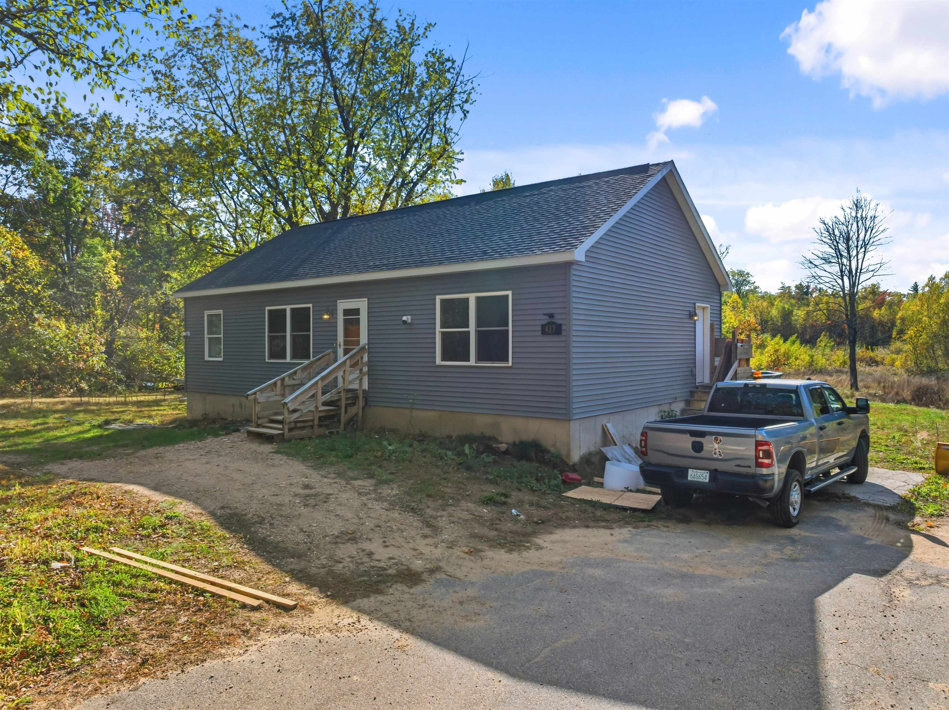 437 High St, Boscawen, NH 03303