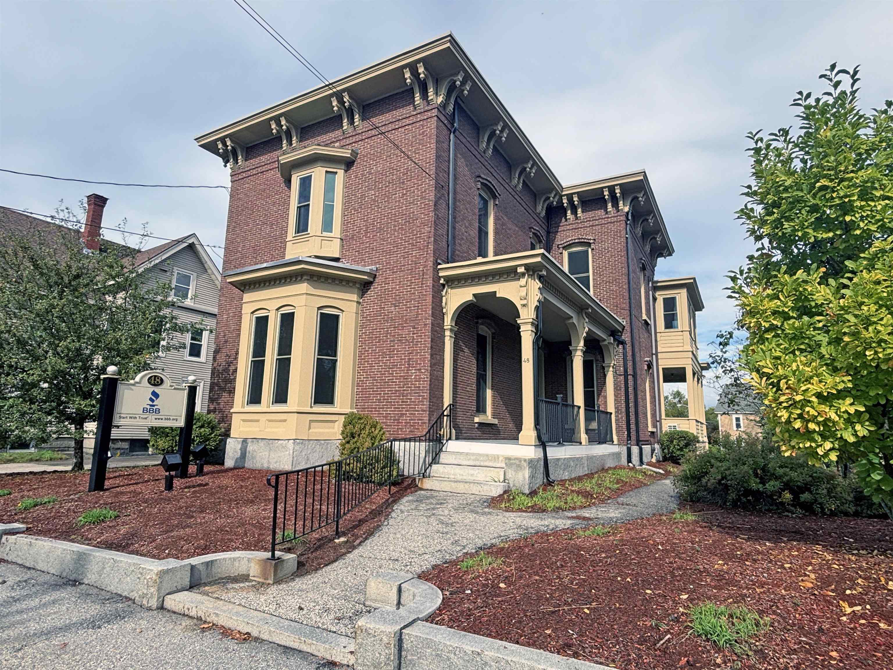 48 Pleasant St, Concord, NH 03031