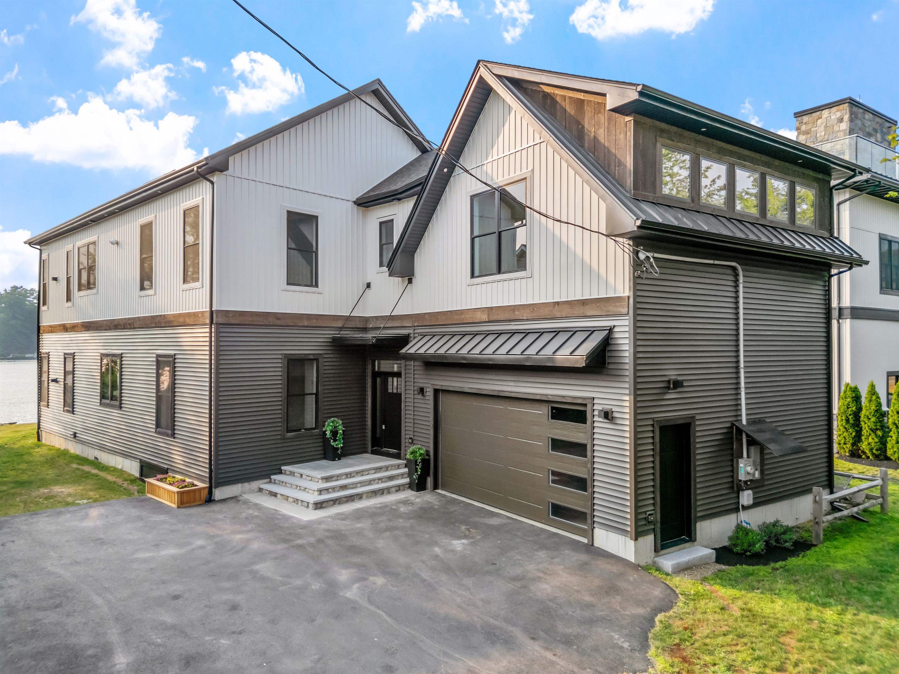 82 Sunset Dr, Belmont, NH 03220