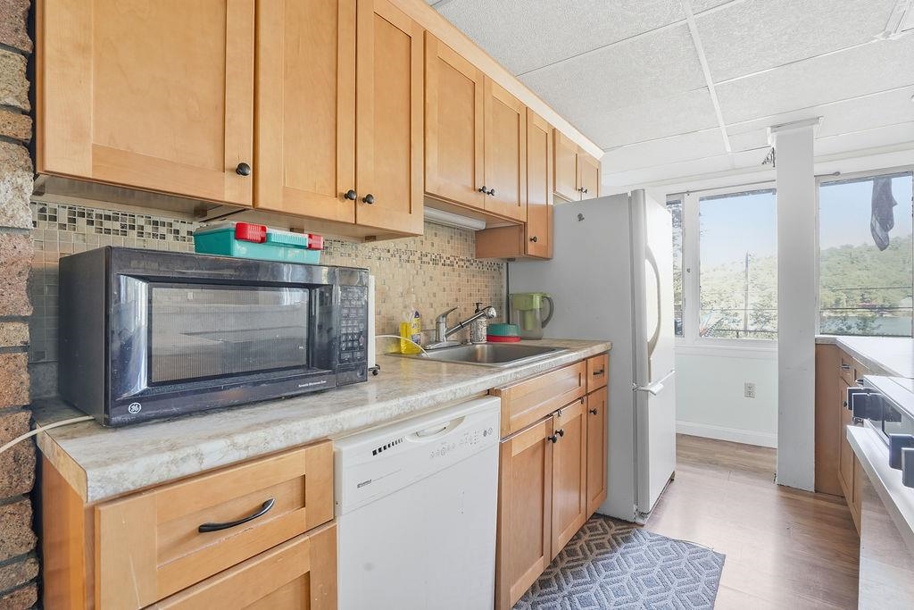 241 Mount Major Hw, Alton, NH 03810