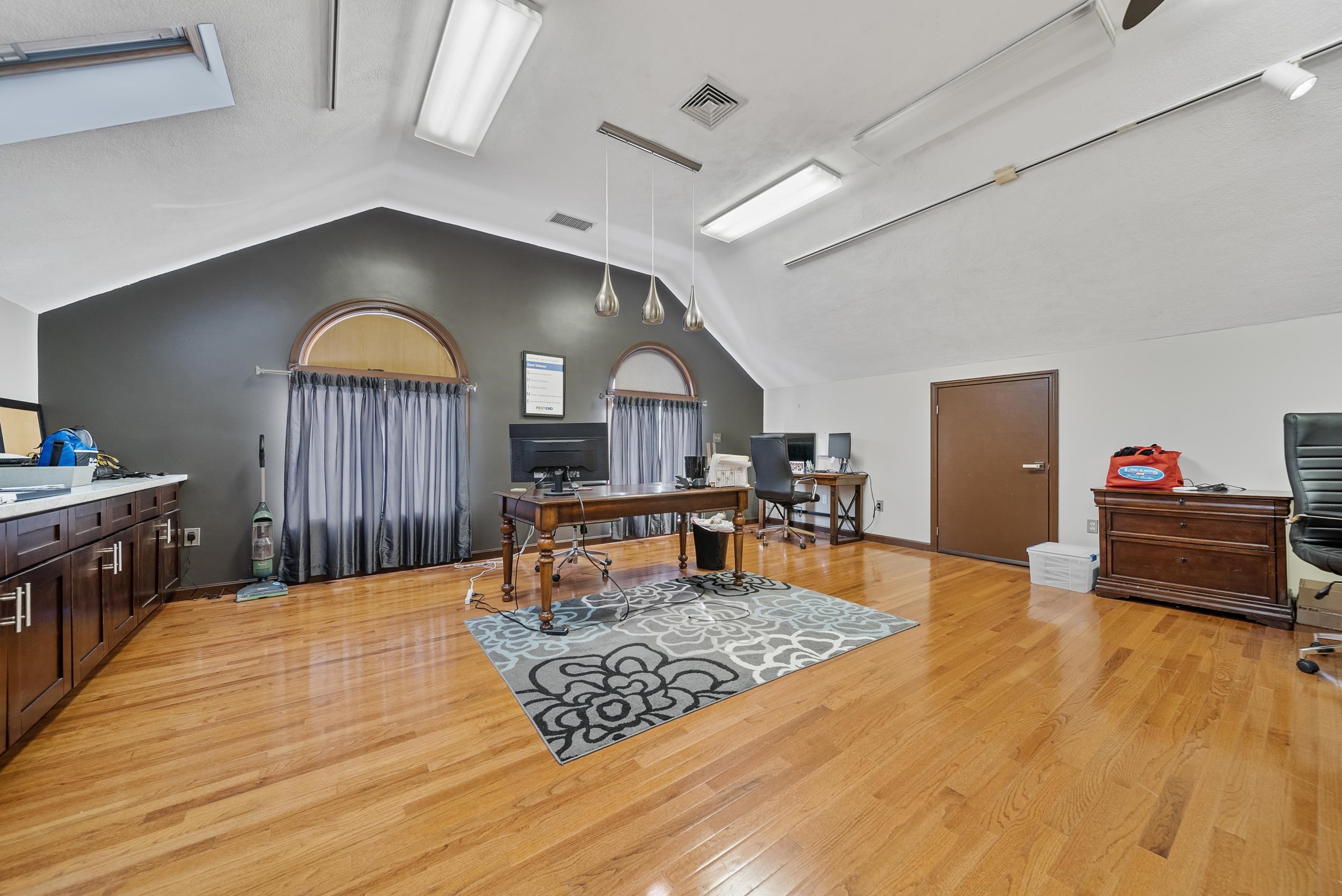 91 Plaistow Rd, Plaistow, NH 03865