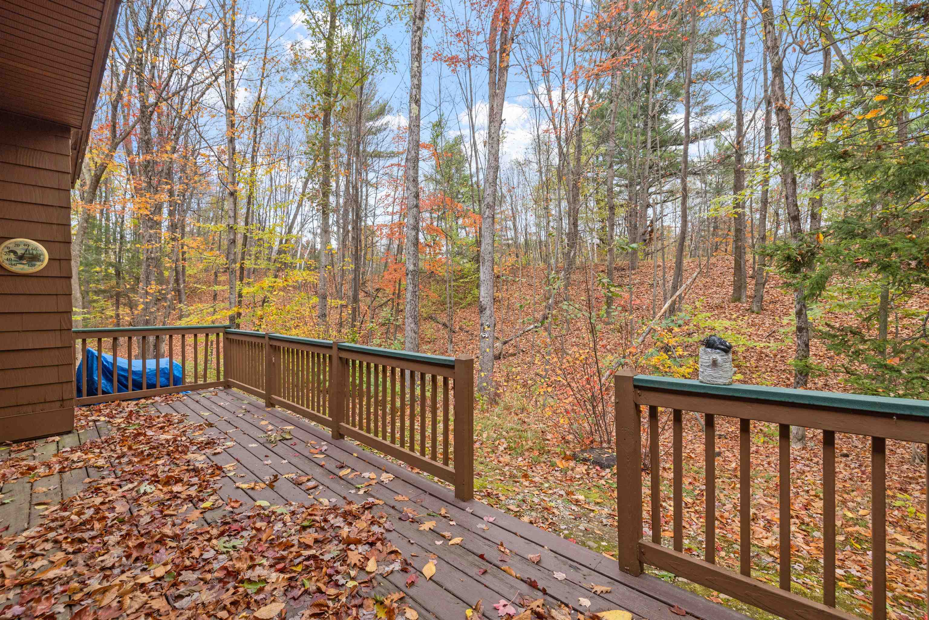 16 Riverfront Dr, Woodstock, NH 03262