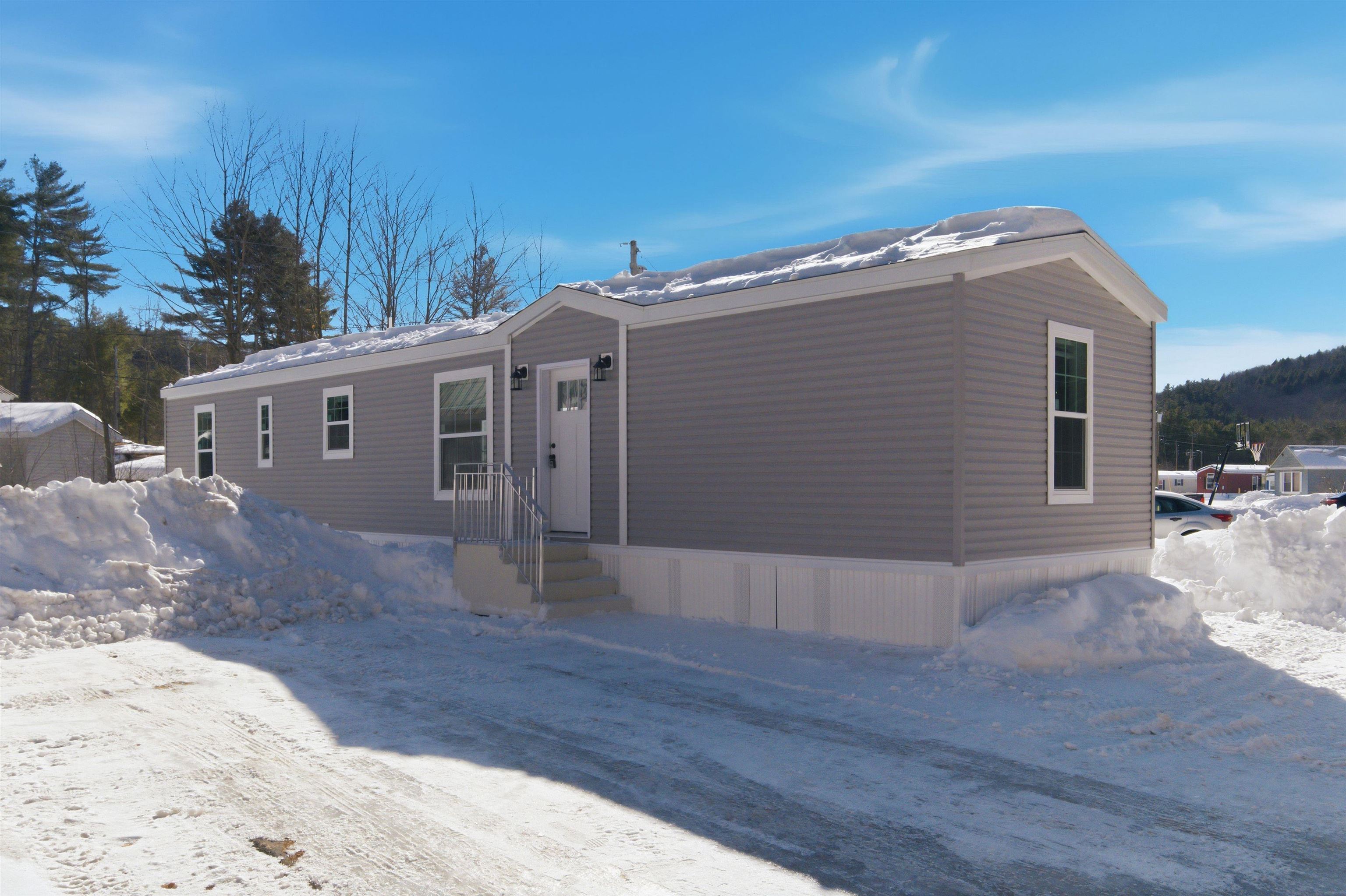 Campton NH&nbsp;Home for sale $$165,000 $237 per sq.ft.