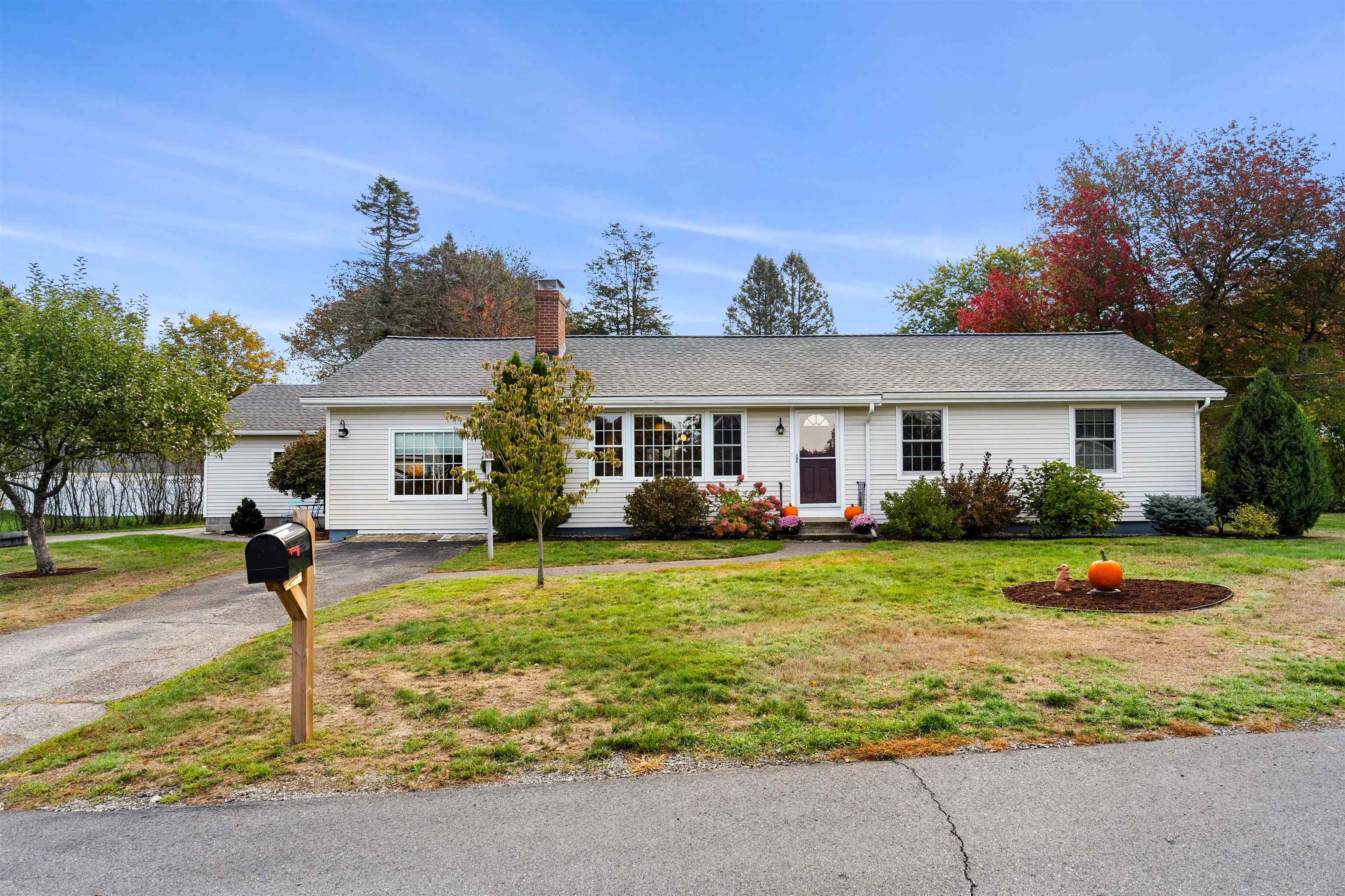 21 Mountain View Ter, Rye, NH 03870