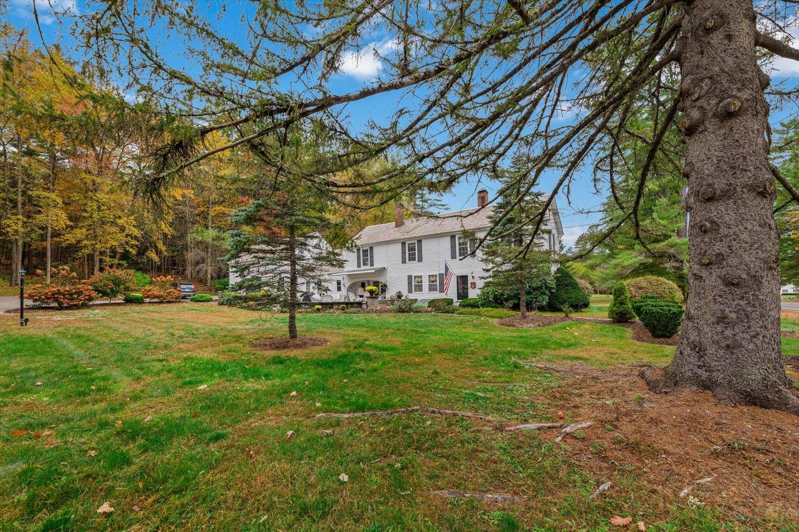 24 Sawyers Crossing Rd, Swanzey, NH 03446