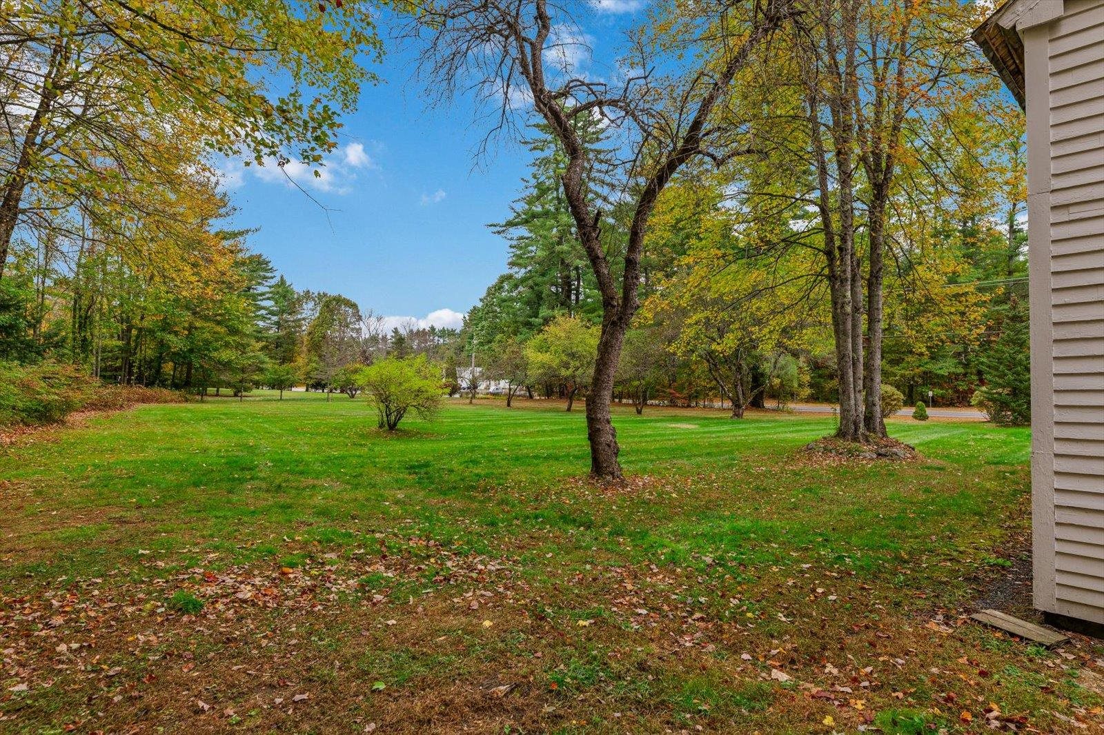 24 Sawyers Crossing Rd, Swanzey, NH 03446