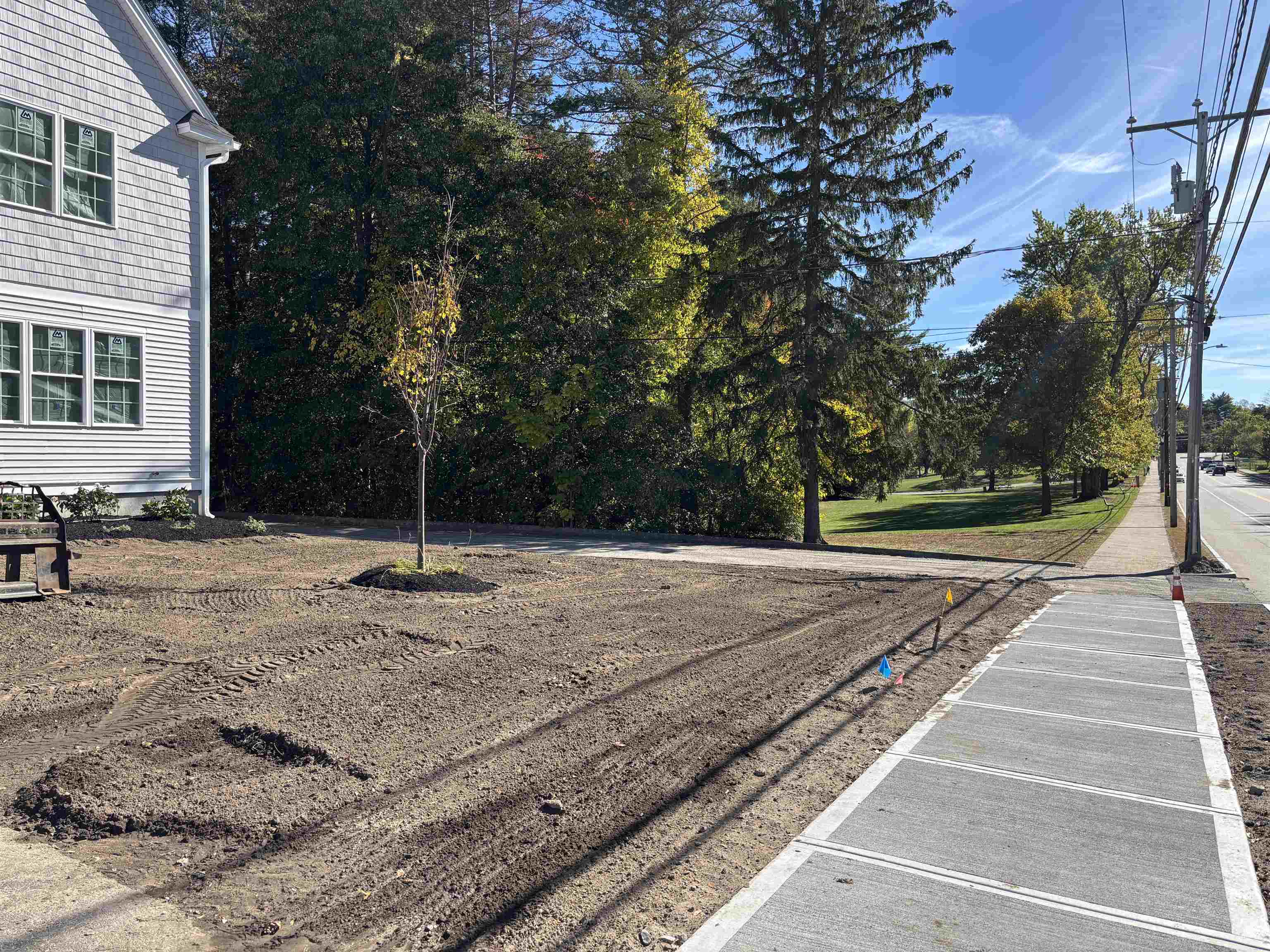 111 Concord St, Nashua, NH 03064