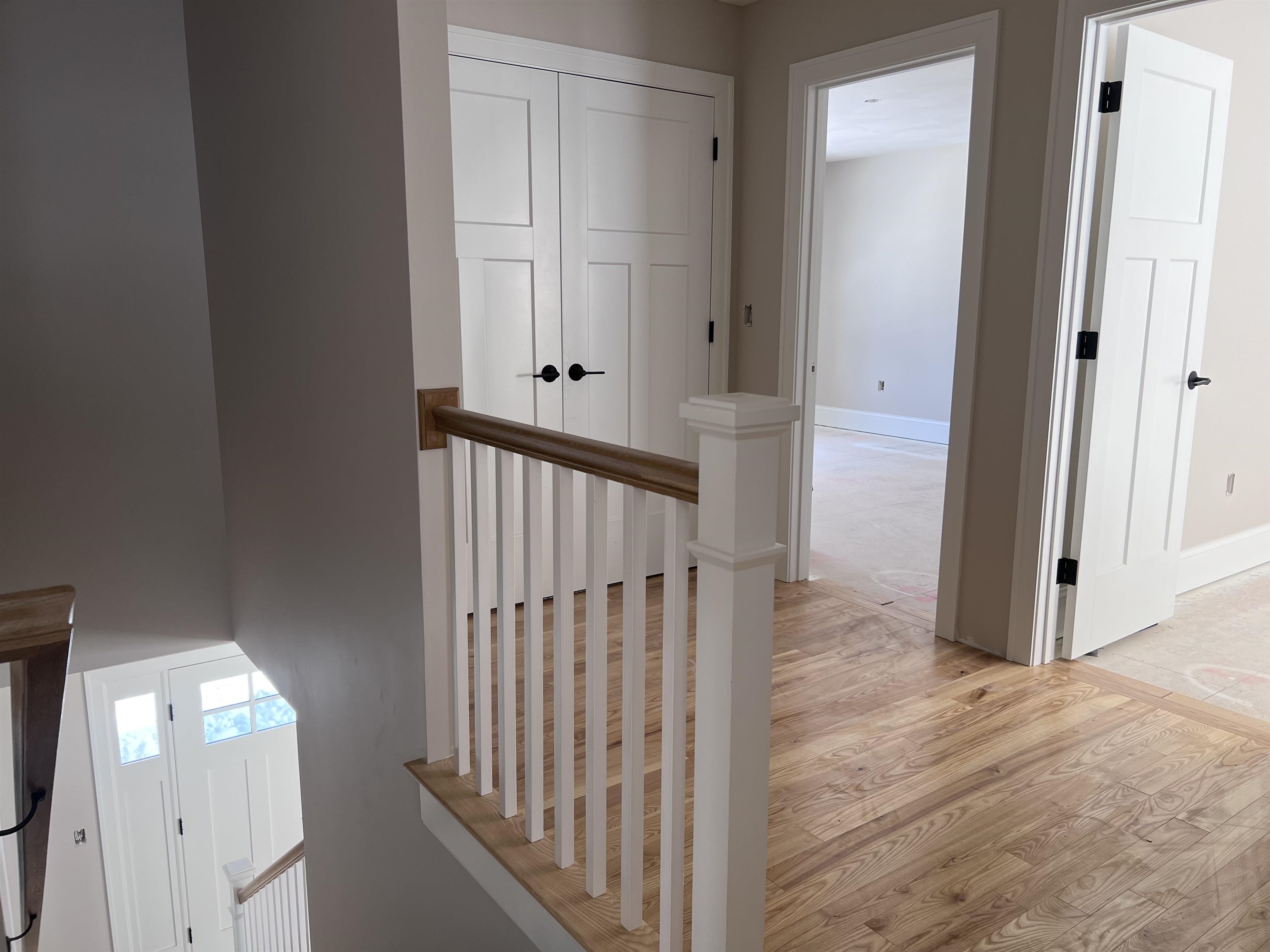 105 Seaverns Bridge Rd, Merrimack, NH 03054