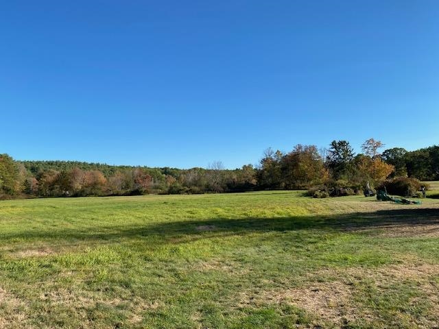 44 Pleasant View Rd, Bradford, NH 03221