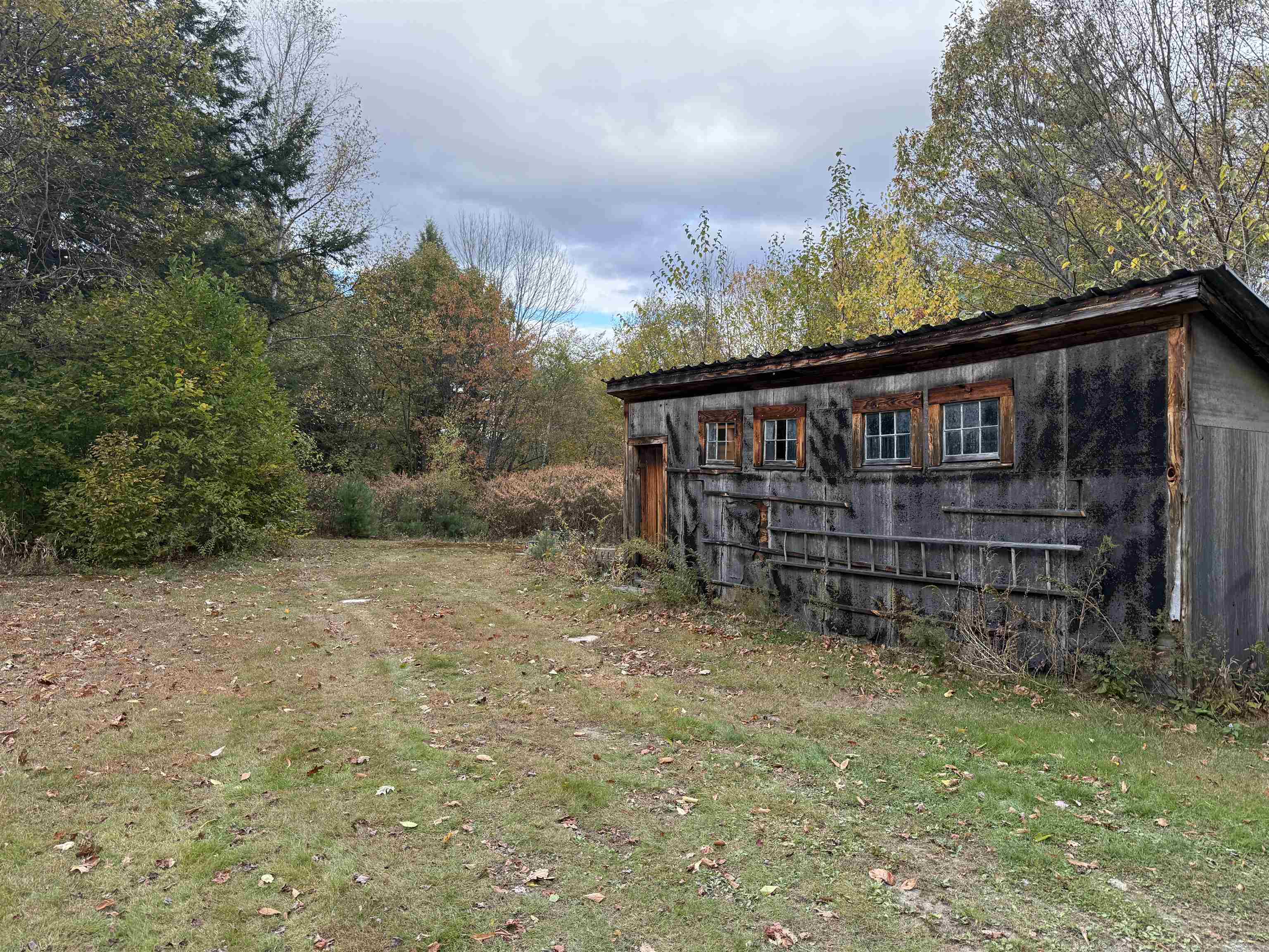 208 New Hebron Rd, Plymouth, NH 03264