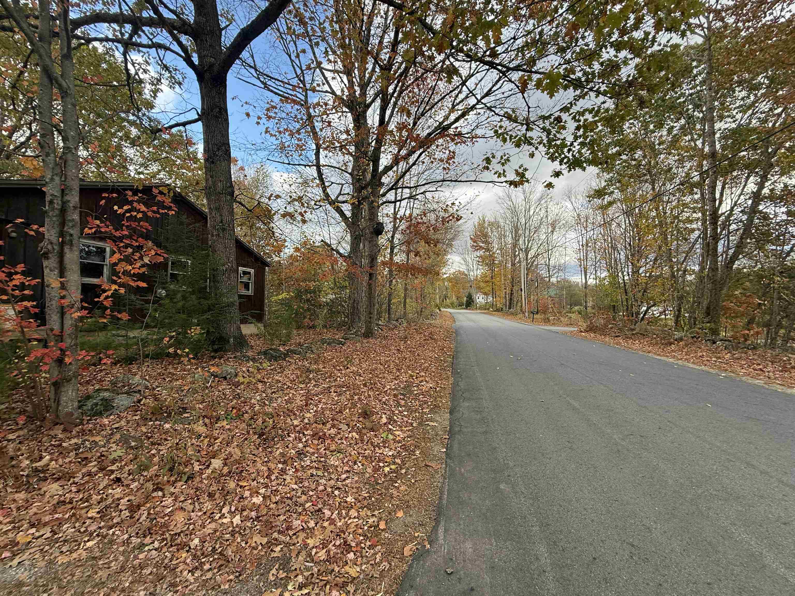 208 New Hebron Rd, Plymouth, NH 03264