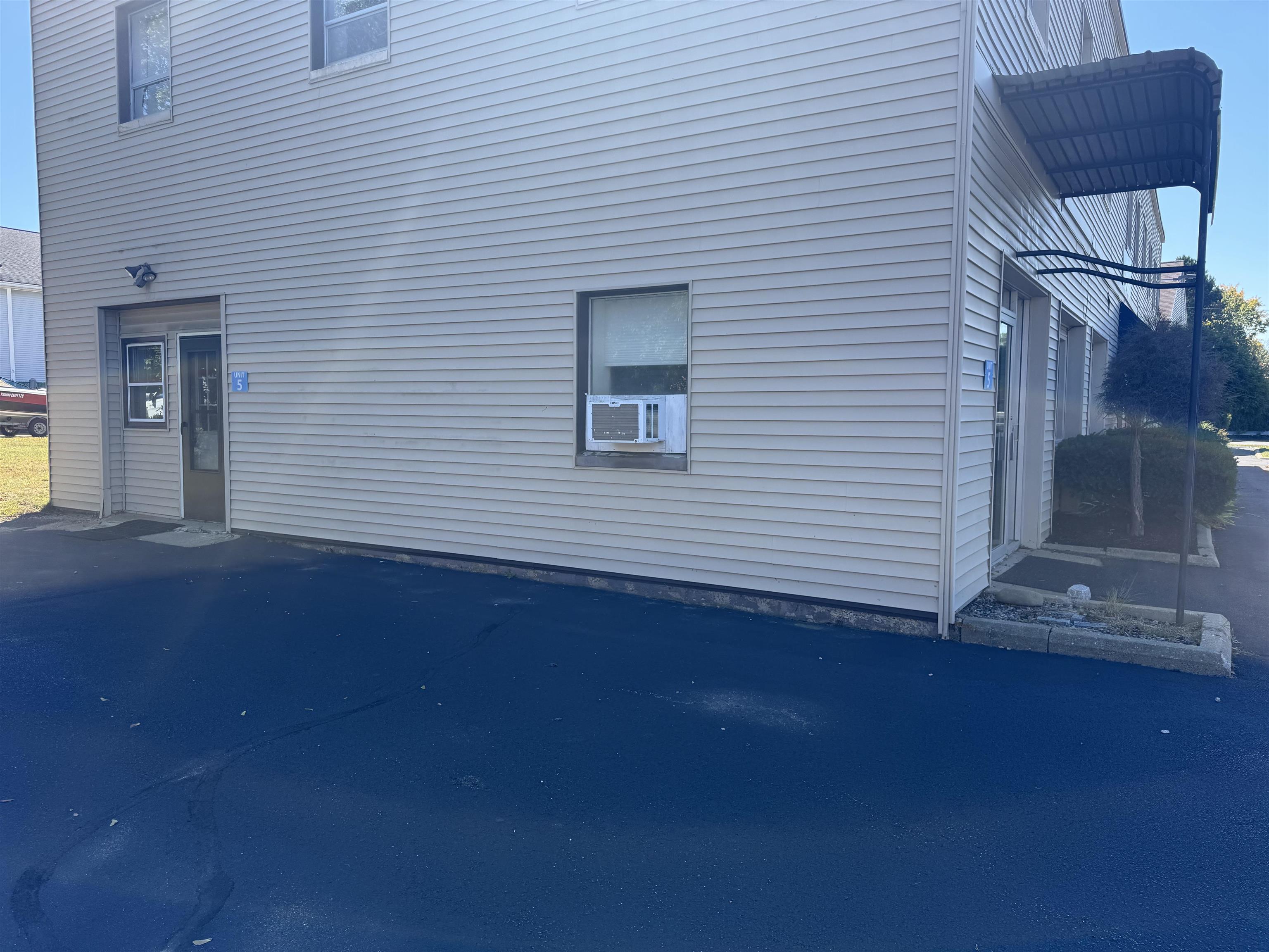 24 Stickney Ter, Hampton, NH 03842