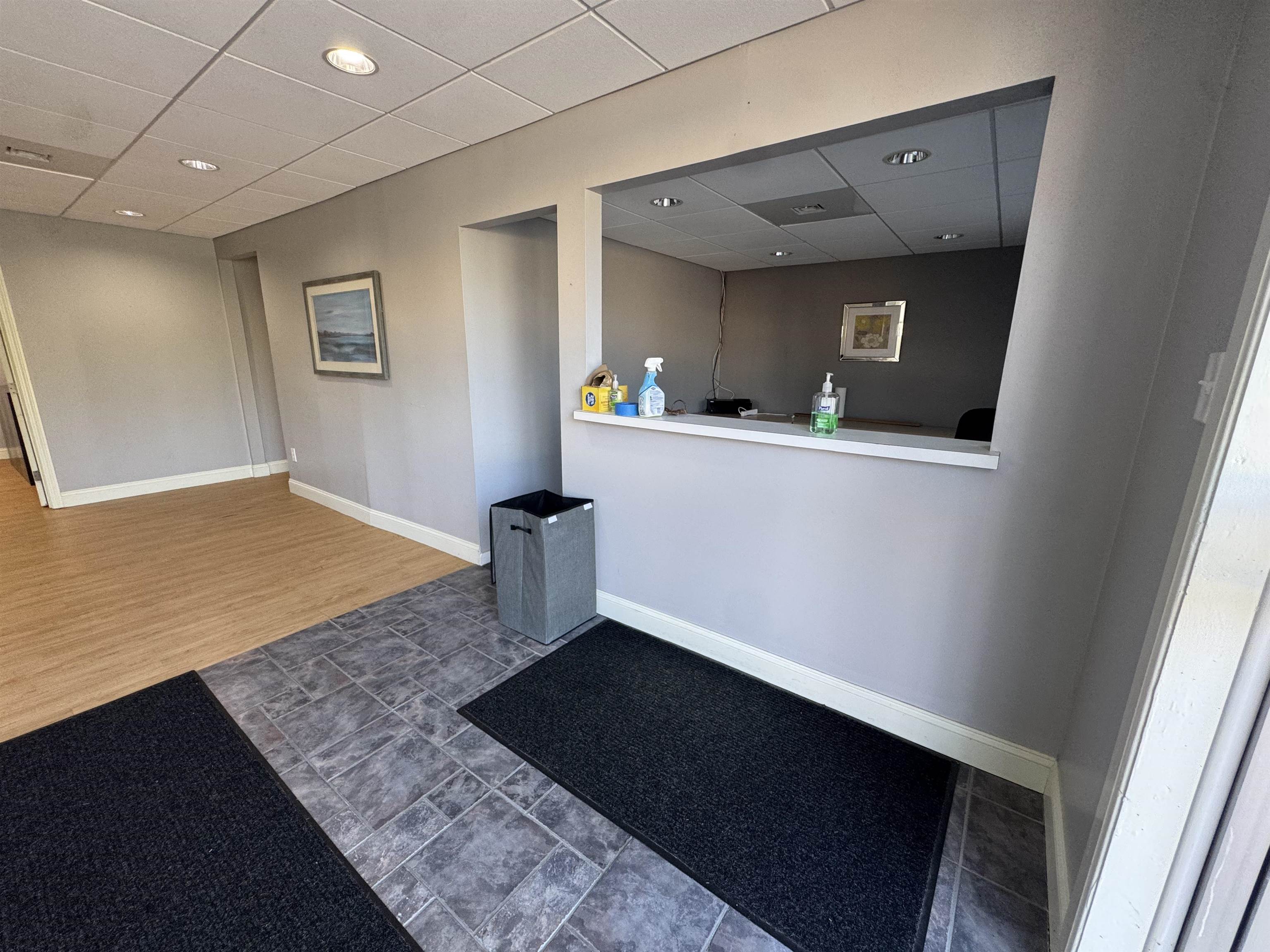 24 Stickney Ter, Hampton, NH 03842