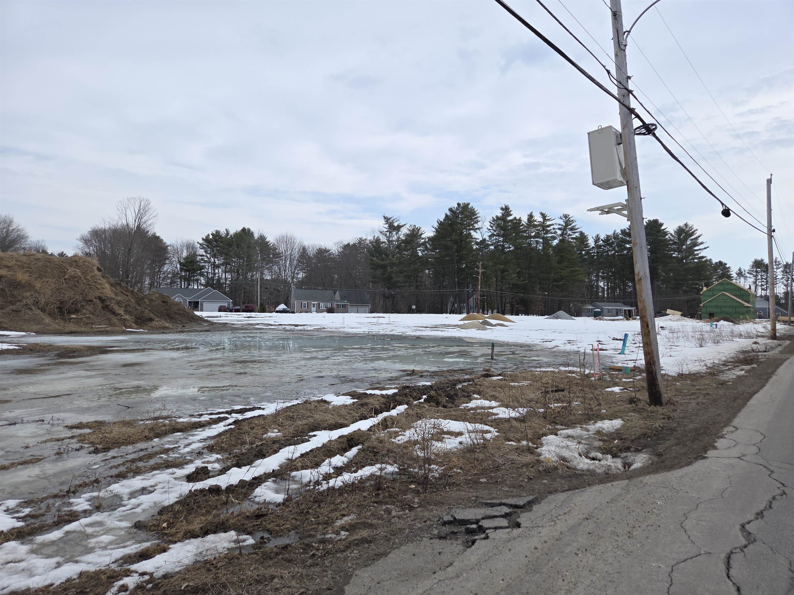 127 Sewall Falls Rd, Concord, NH 03301