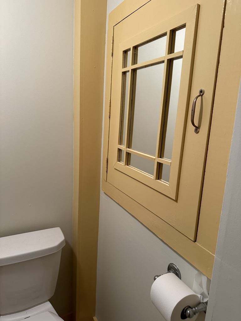 298 Second Nh Turnpike, Hillsborough, NH 03244