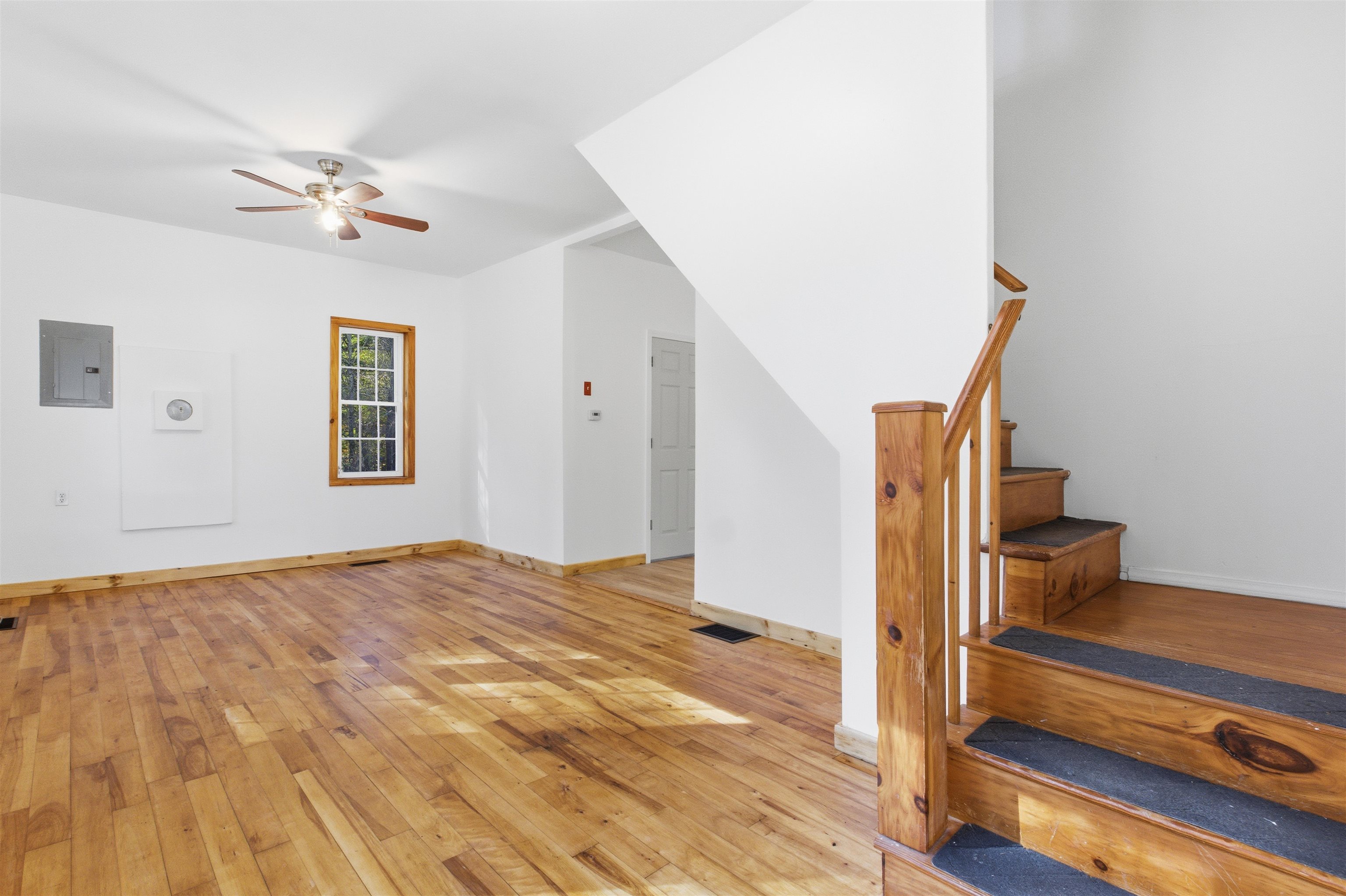 613 New Hampshire Route 118, Canaan, NH 03741