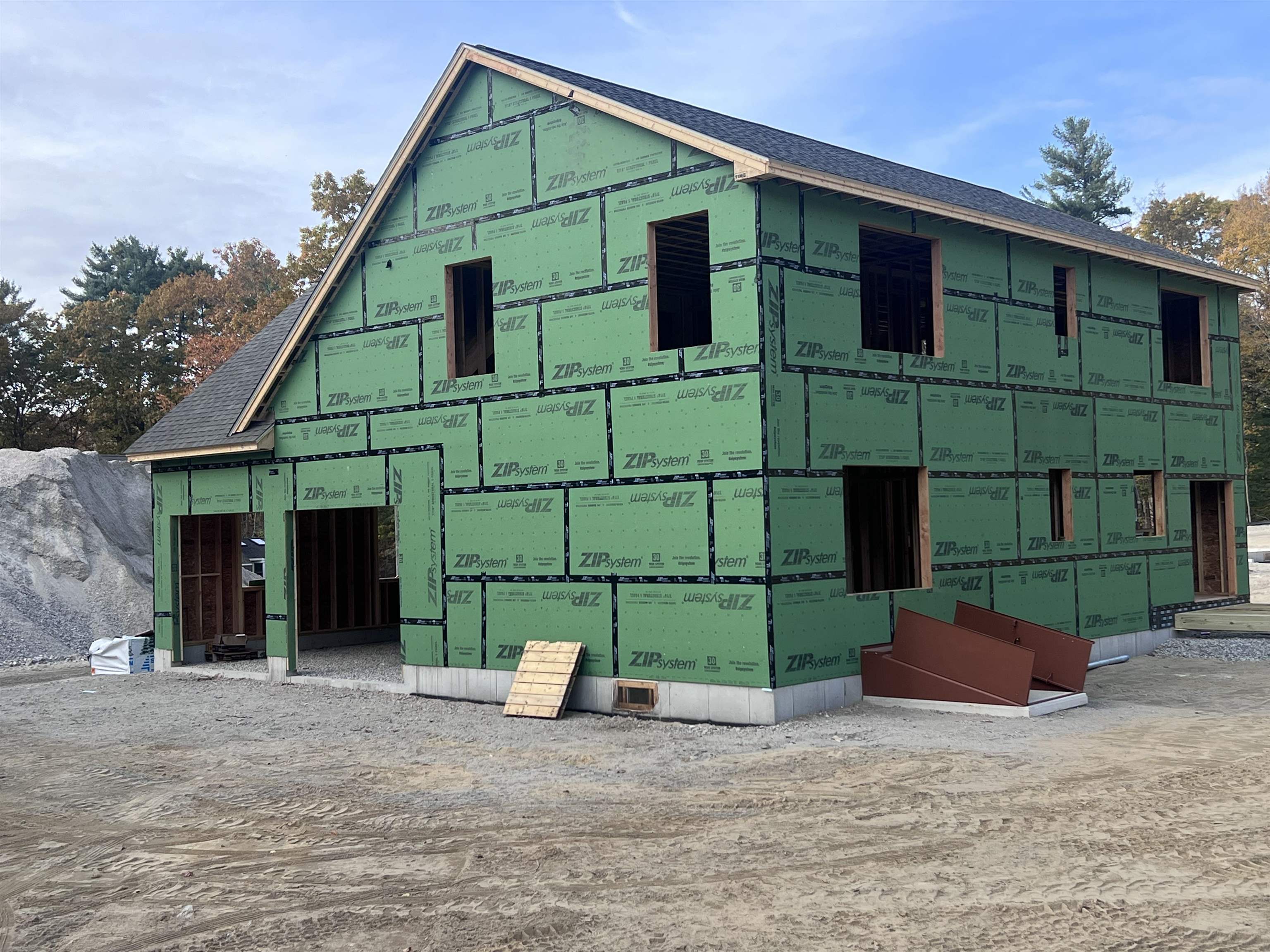 101B Seaverns Bridge Rd, Merrimack, NH 03054