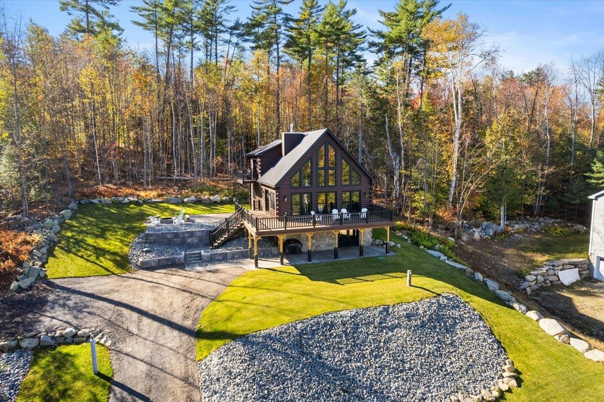 135 Lakeside Dr, Haverhill, NH 03765