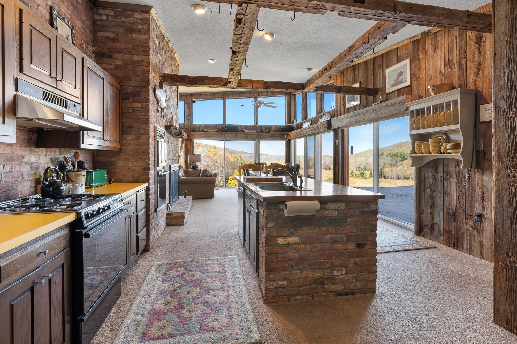 622 Dorchester Rd, Lyme, NH 03768