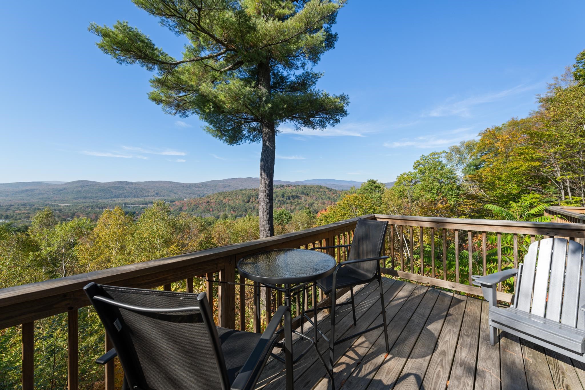 182 Pinnacle Rd, Campton, NH 03285