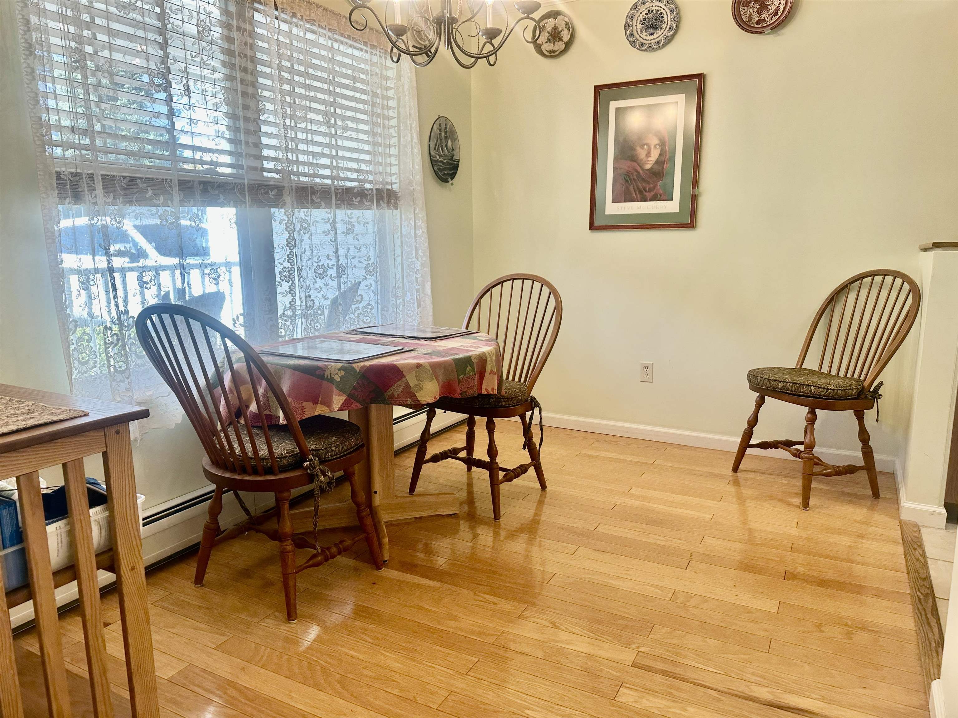 4 Bow Center Rd, Bow, NH 03304