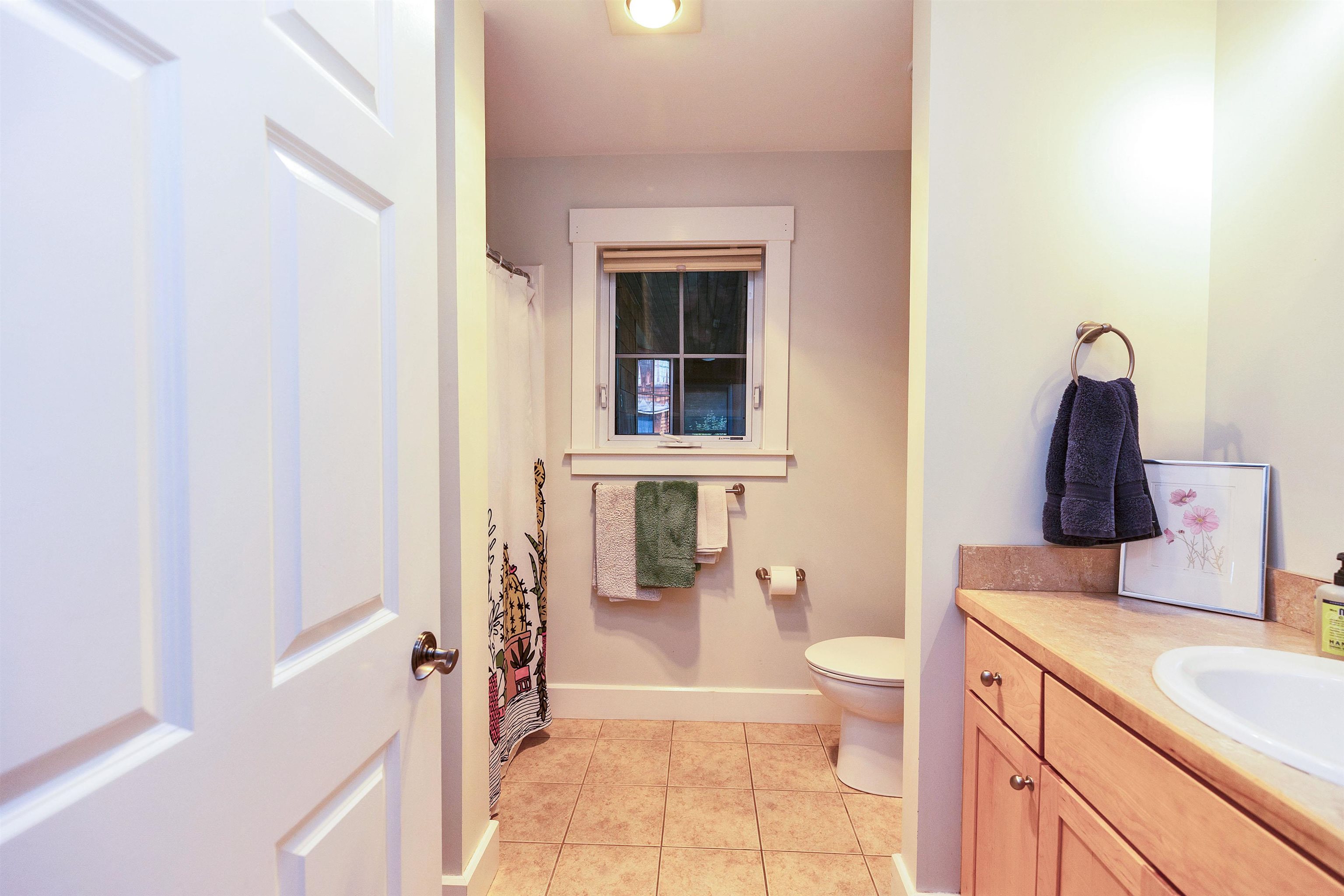 100A Steele Rd, Peterborough, NH 03458