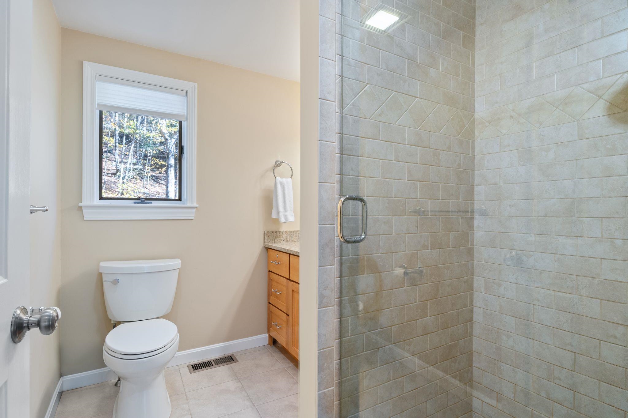 344 Chalk Pond Rd, Newbury, NH 03255