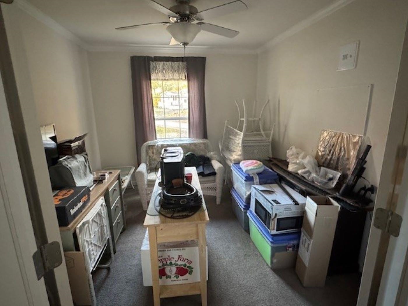 139 Robinhood Dr, Exeter, NH 03833