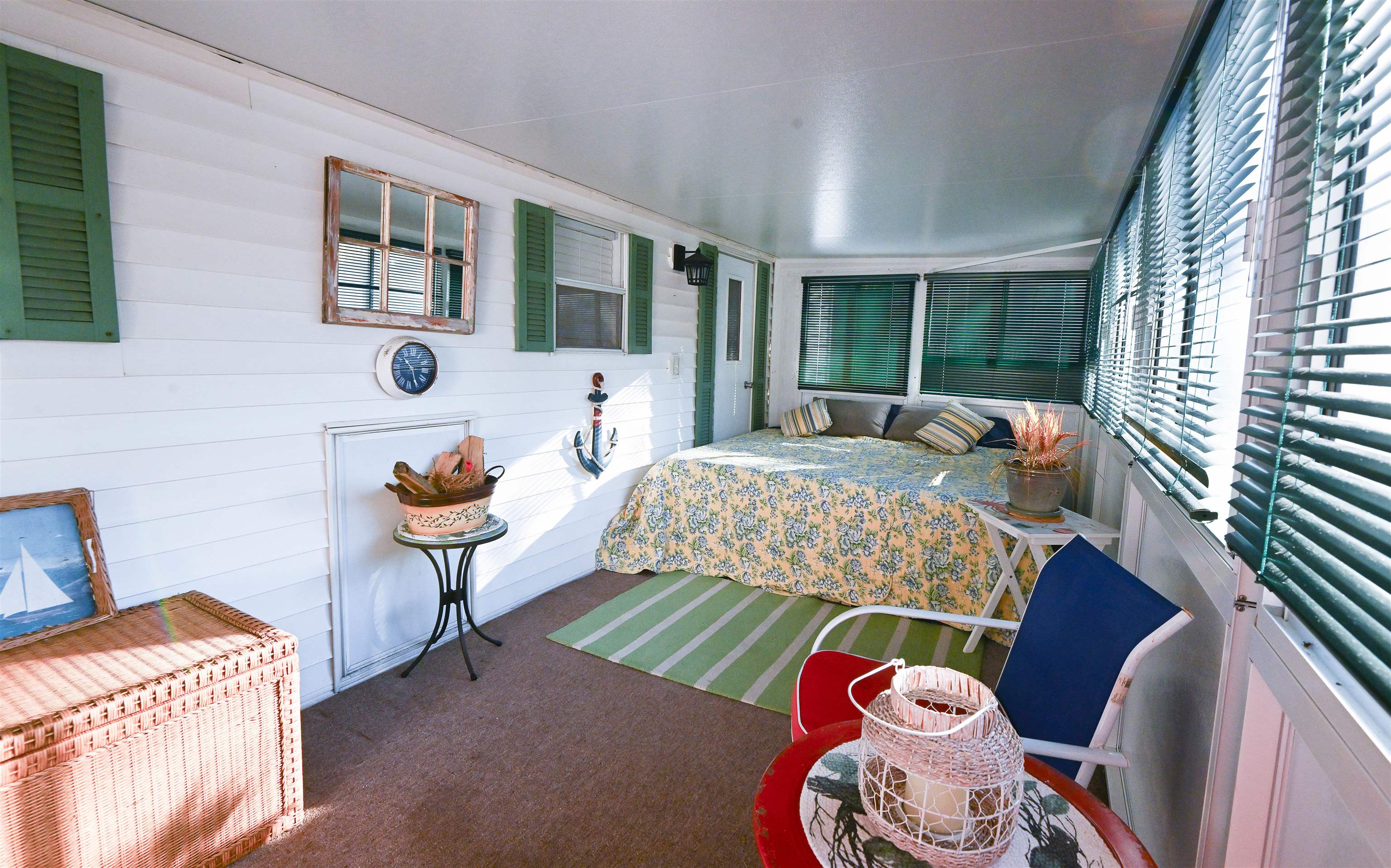 308 Route 286 , Seabrook, NH 03874