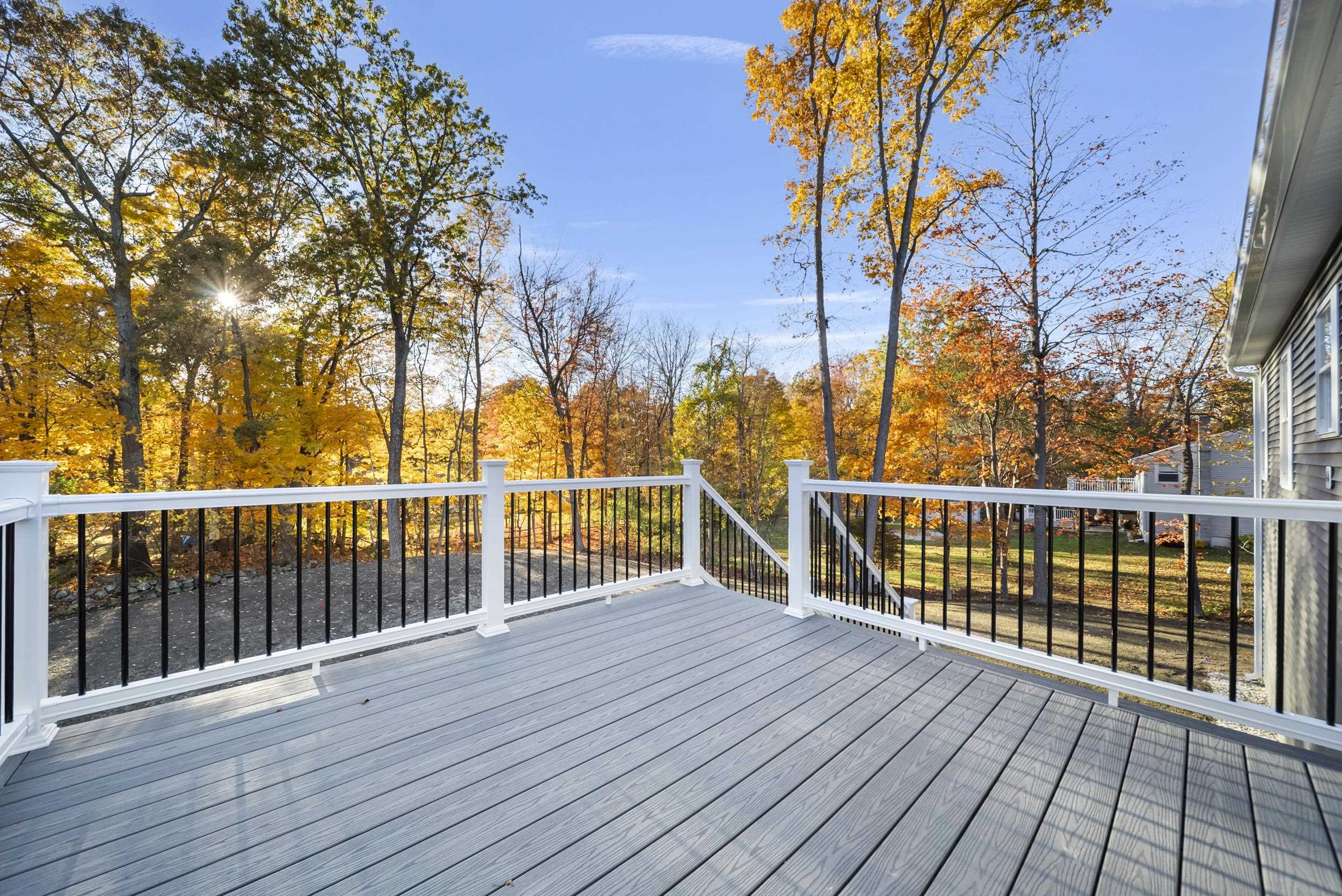 80 Bypass 28 , Derry, NH 03038