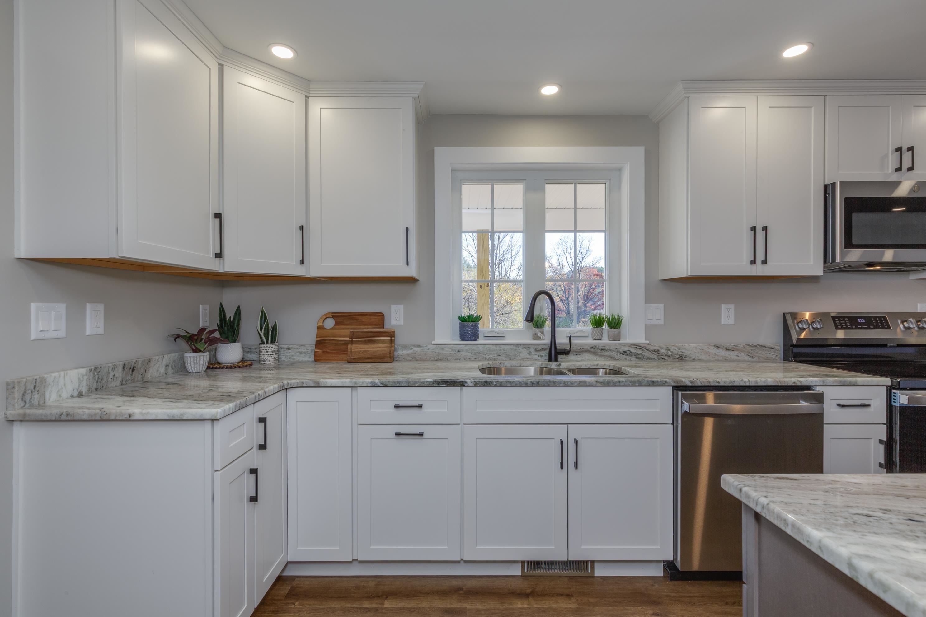 527 Northwest Rd, Canterbury, NH 03224