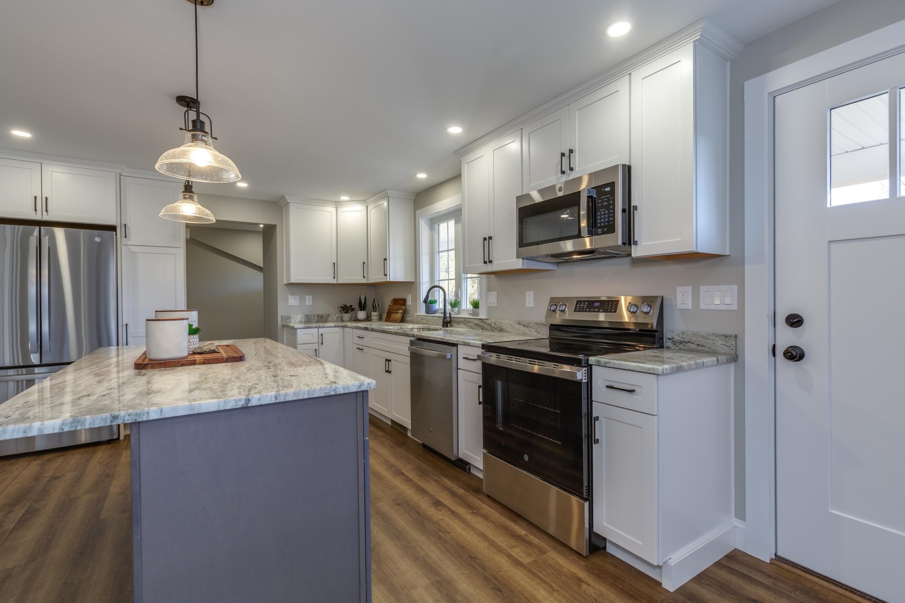 527 Northwest Rd, Canterbury, NH 03224