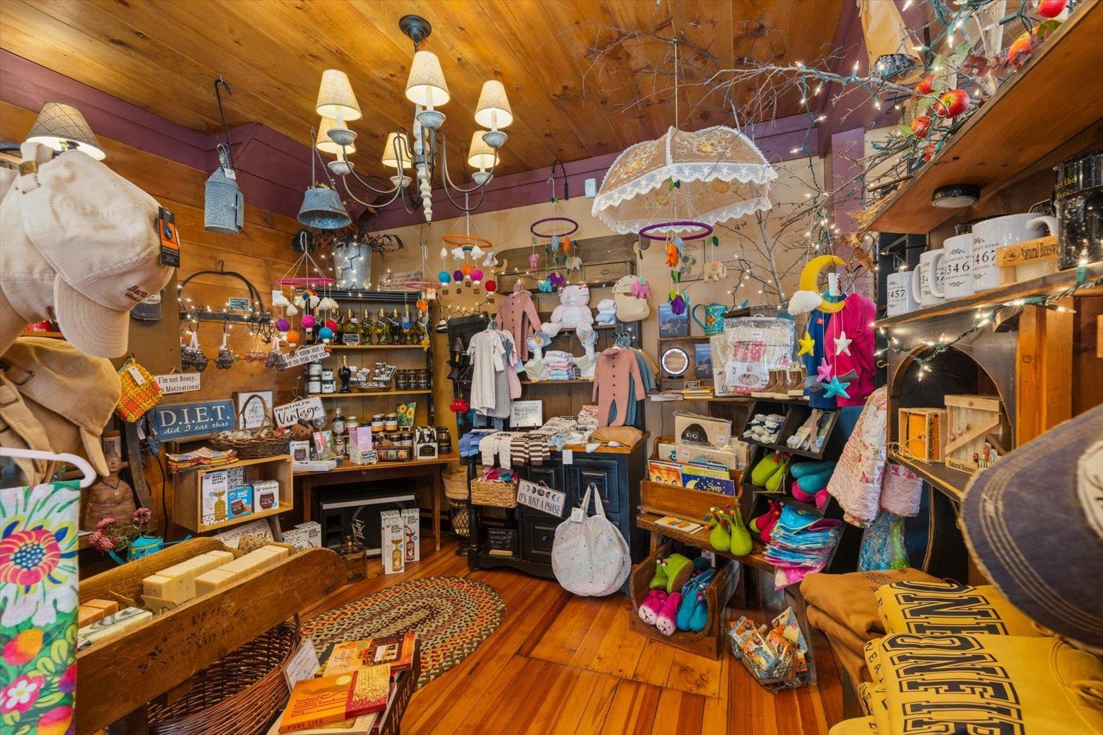 784 Nh Route 63, Westmoreland, NH 03467