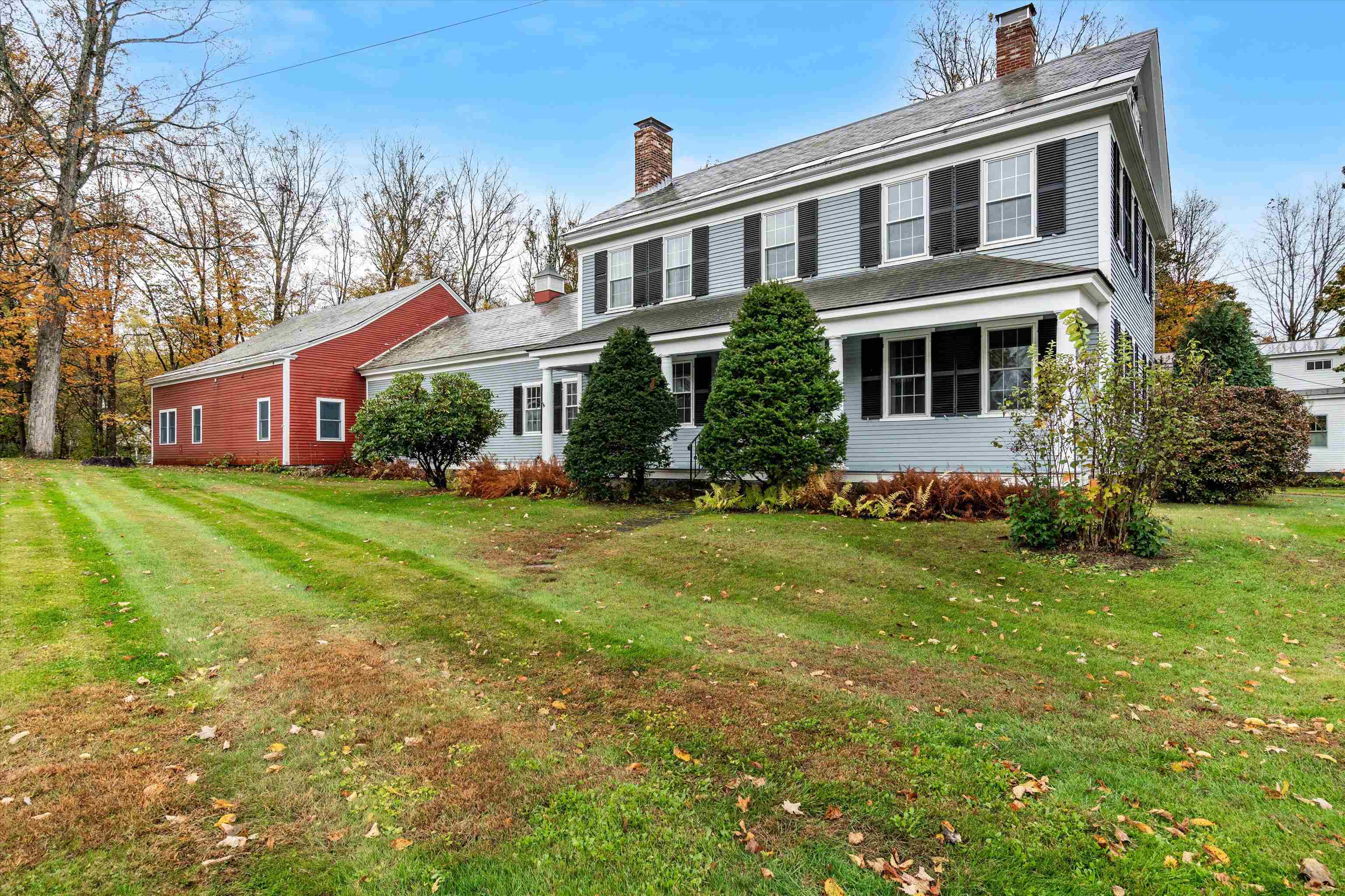 61 Elm St, Walpole, NH 03608